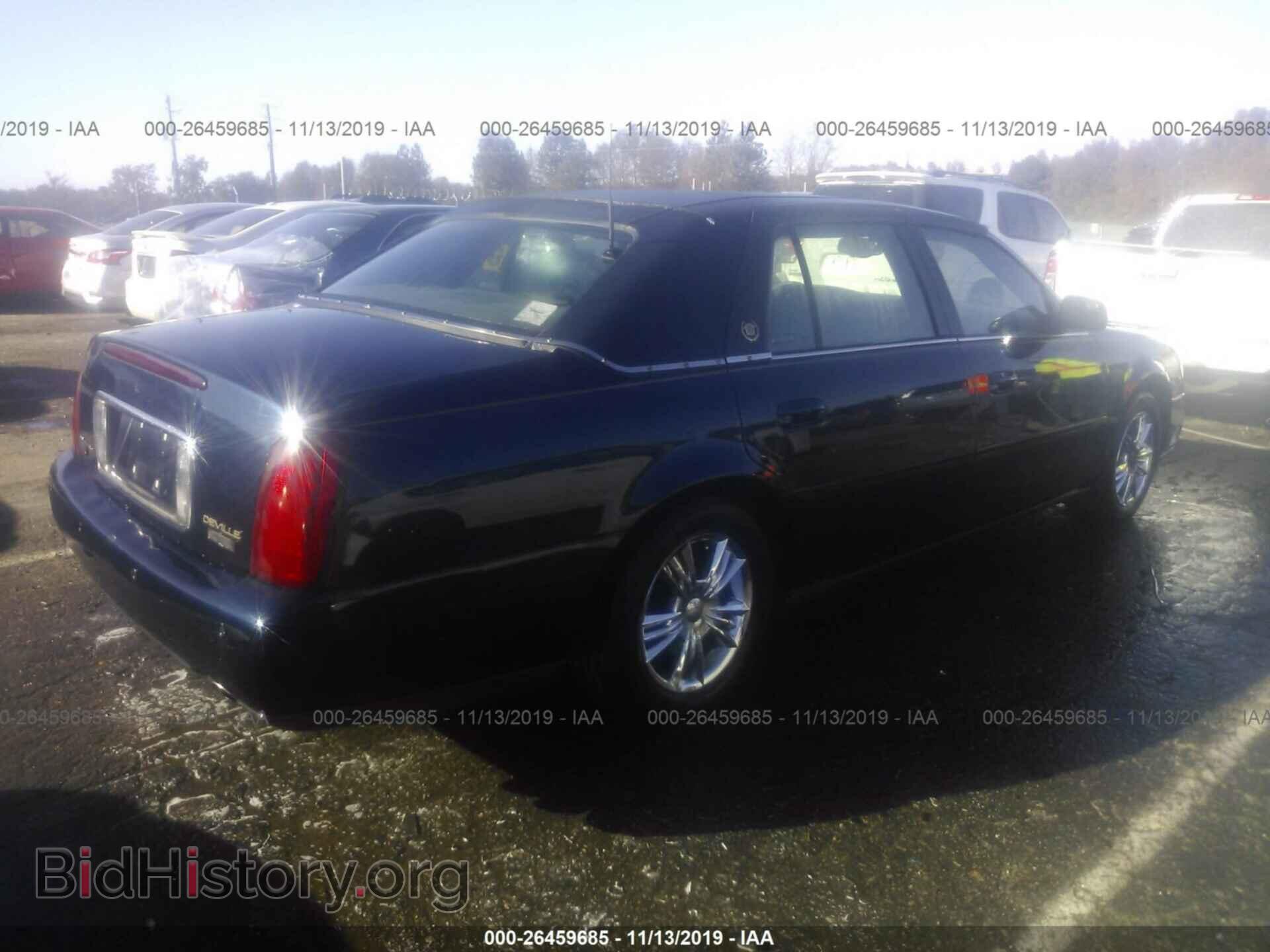 2002 Cadillac Deville - VIN: 1G6KD54Y72U149403 - Photo 4