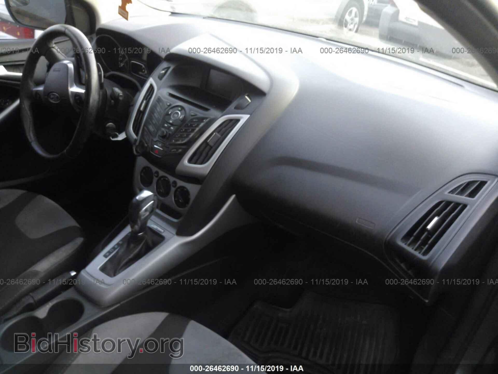 2012 Ford Focus - VIN: 1FAHP3K21CL400446 - Photo 5