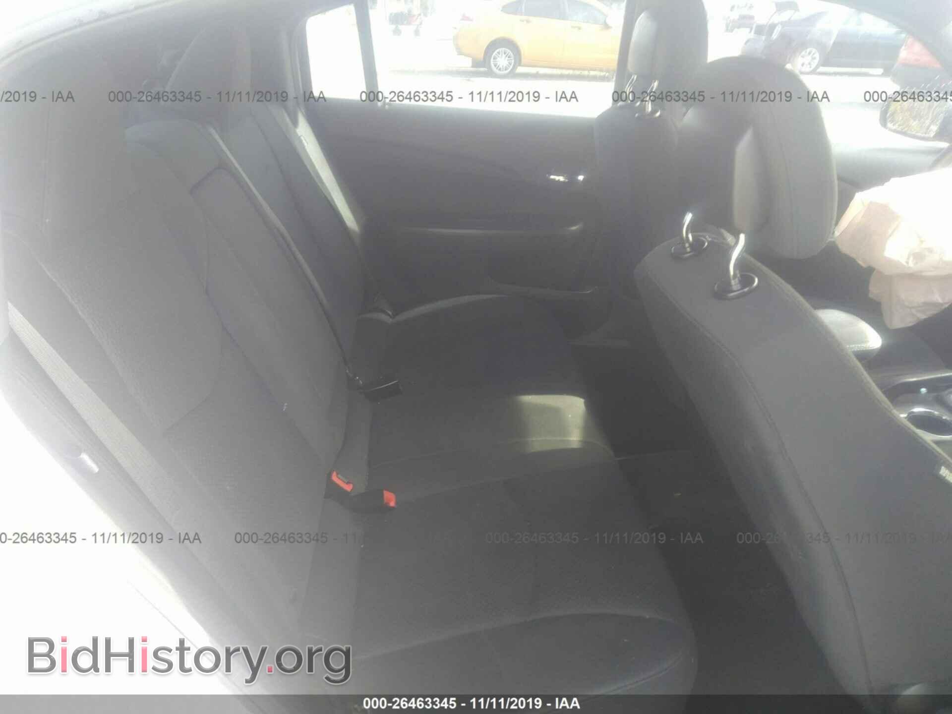 2011 CHRYSLER 200 - VIN: 1C3BC4FBXBN515565 - Фото 8