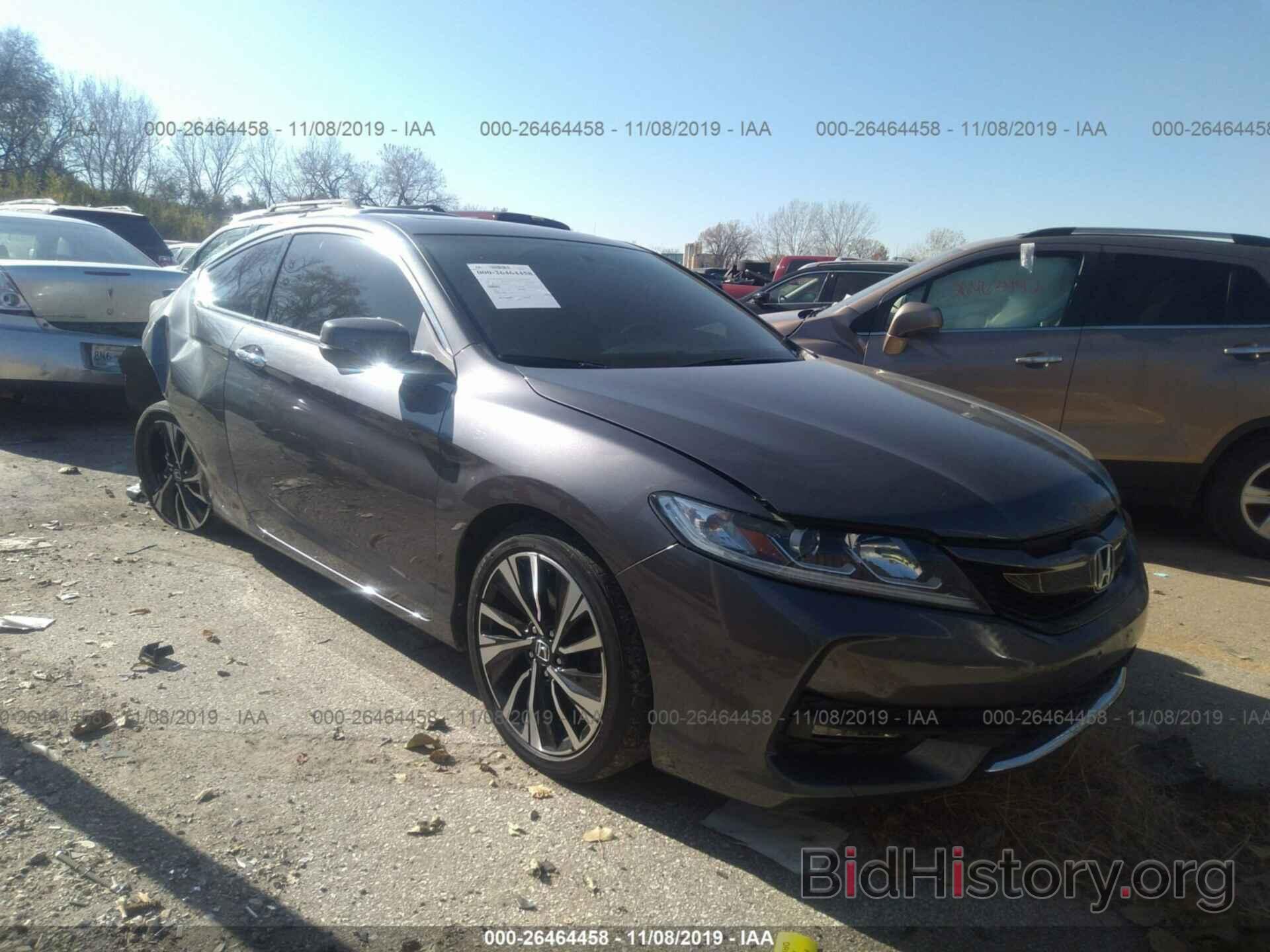 Photo 1HGCT1B71HA008524 - HONDA ACCORD 2017