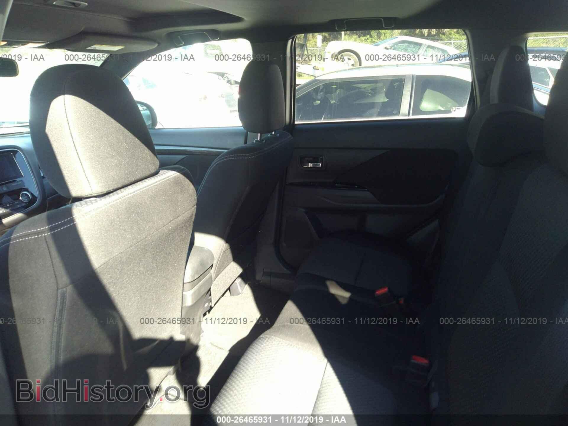 2018 Mitsubishi Outlander - VIN: JA4AD3A39JZ027336 - Фото 8