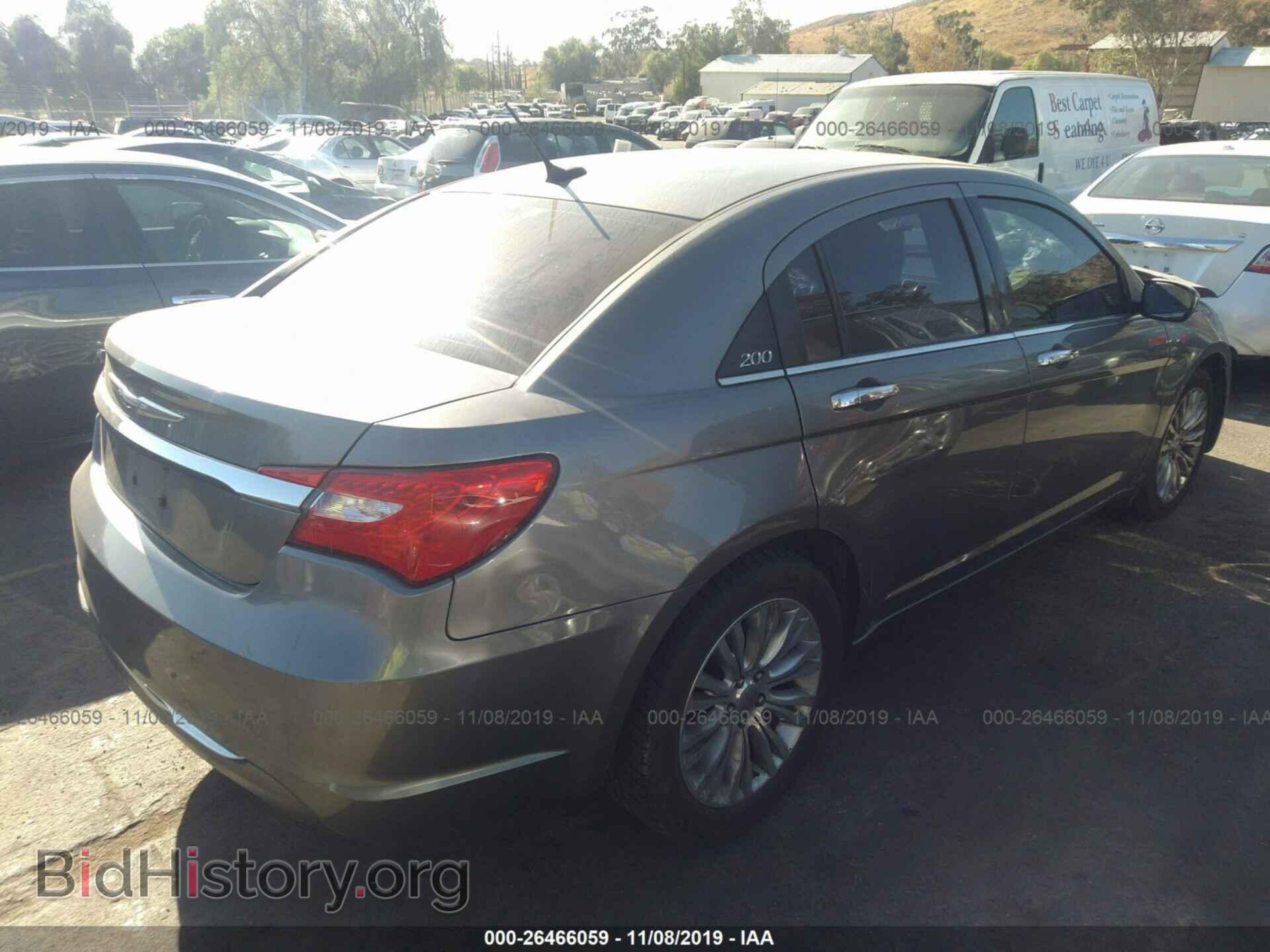 2012 Chrysler 200 - VIN: 1C3CCBCB6CN180089 - Photo 4