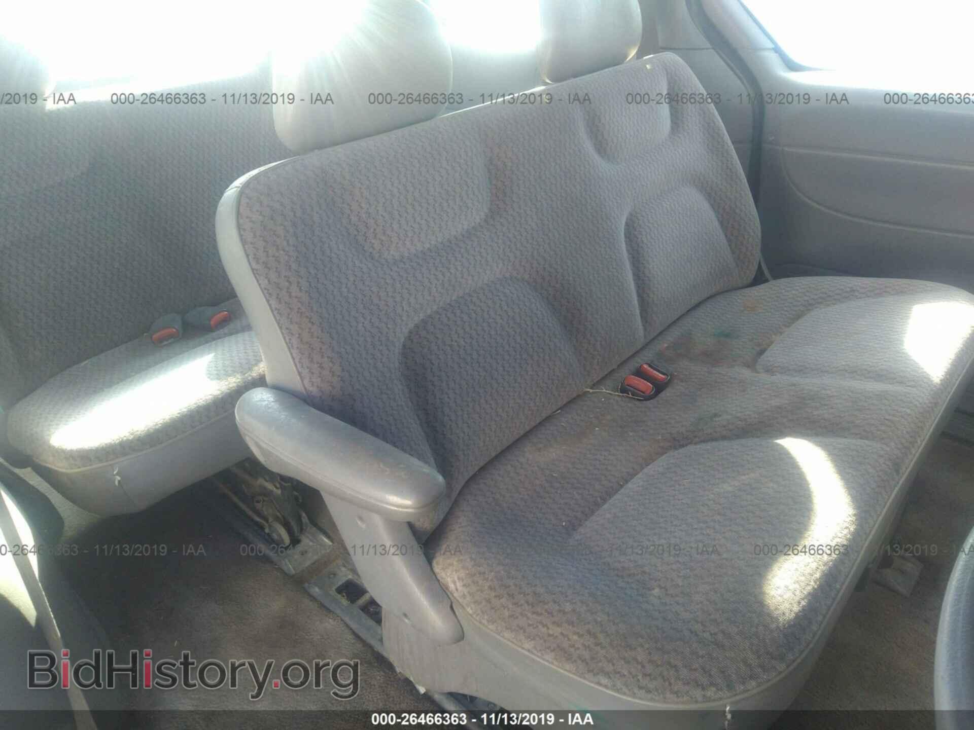 2000 CHRYSLER VOYAGER - VIN: 2C4FJ25B8YR778383 - Фото 6