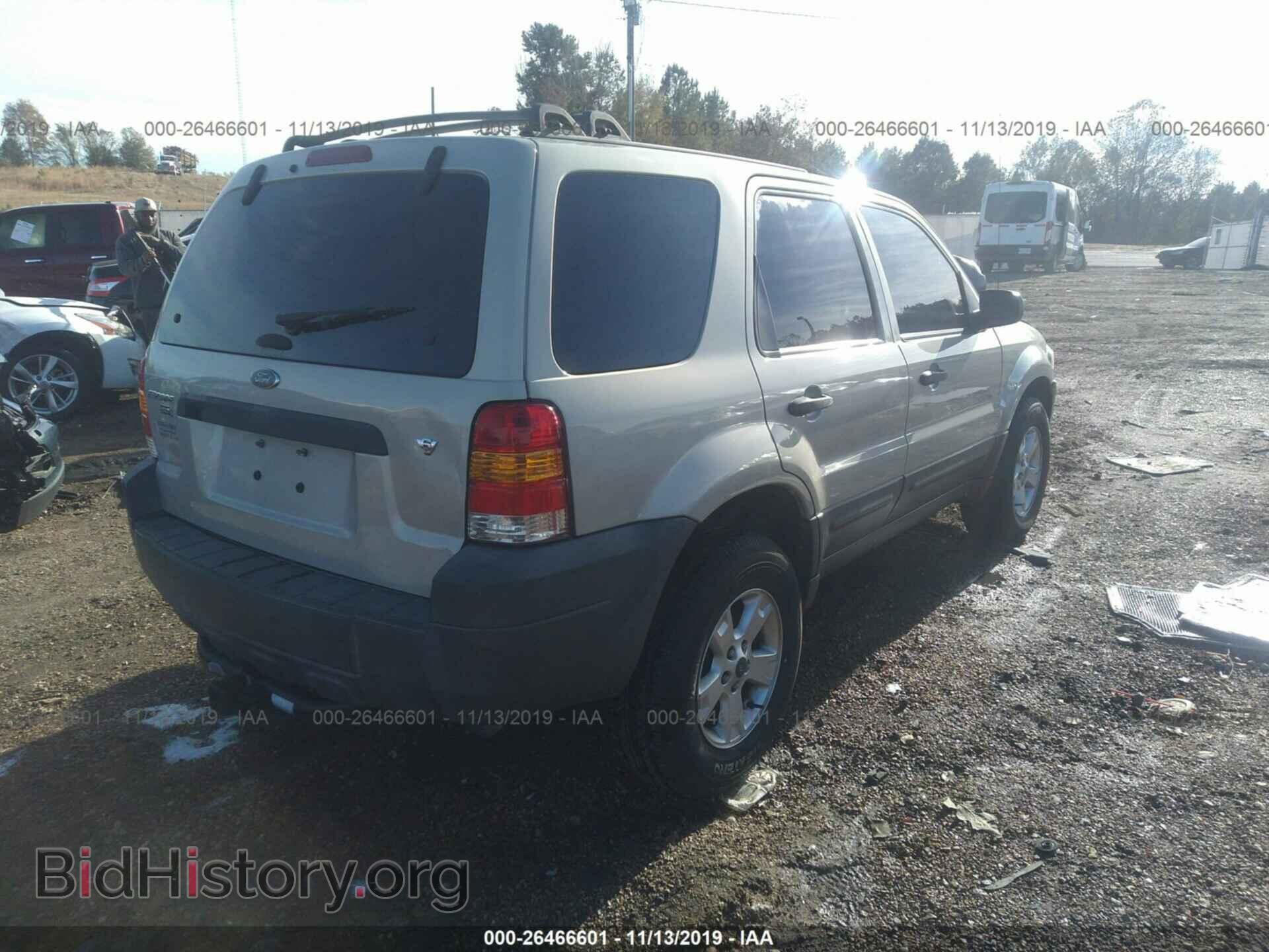 2005 FORD ESCAPE - VIN: 1FMYU93165KB75781 - Фото 4
