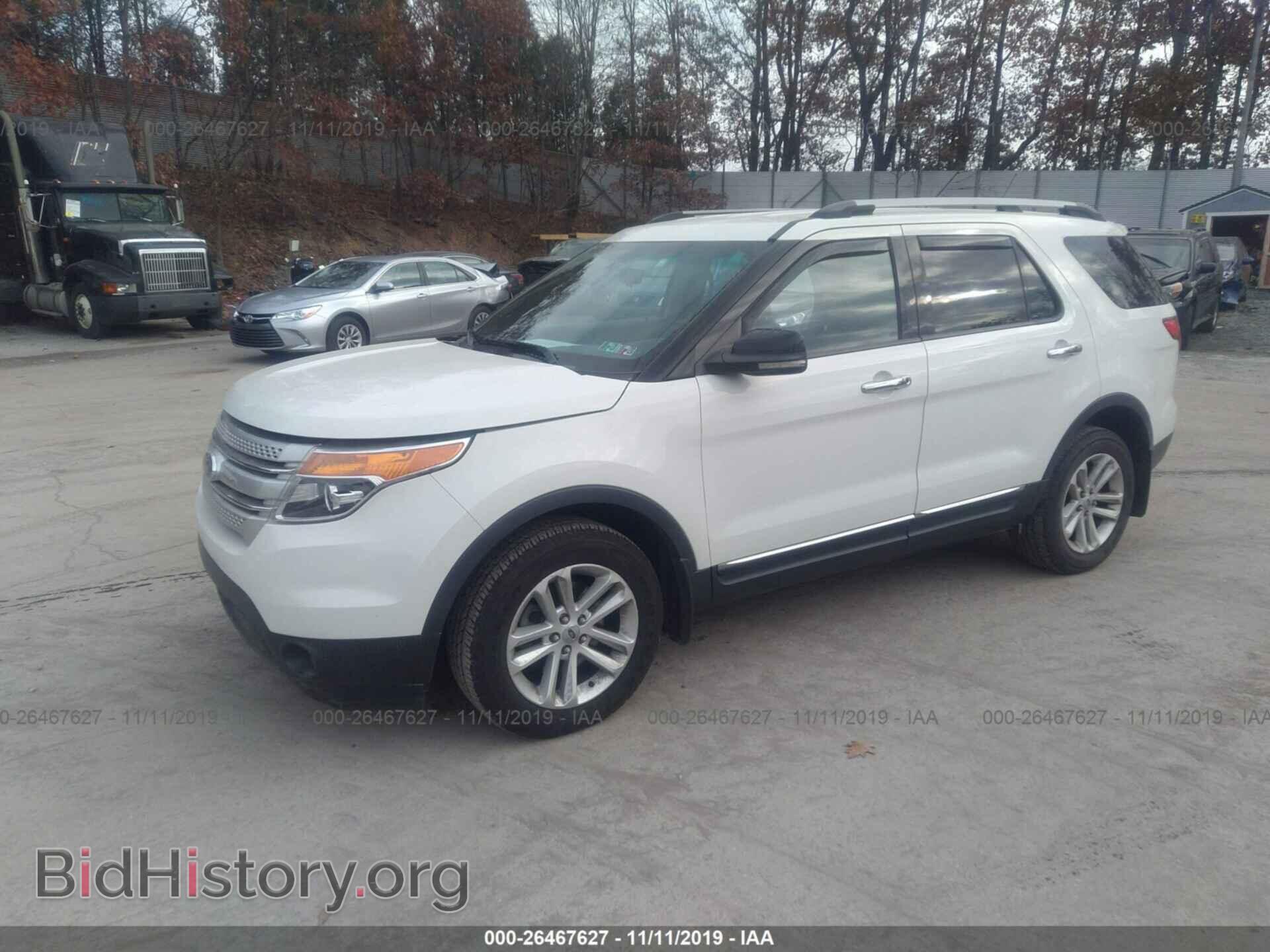 2011 FORD EXPLORER - VIN: 1FMHK8D8XBGA39468 - Фото 2