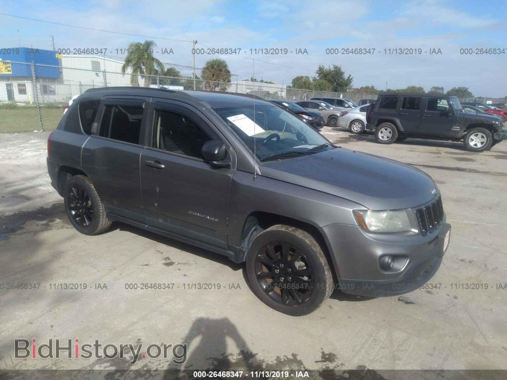 Photo 1C4NJCEB3DD167675 - JEEP COMPASS 2013