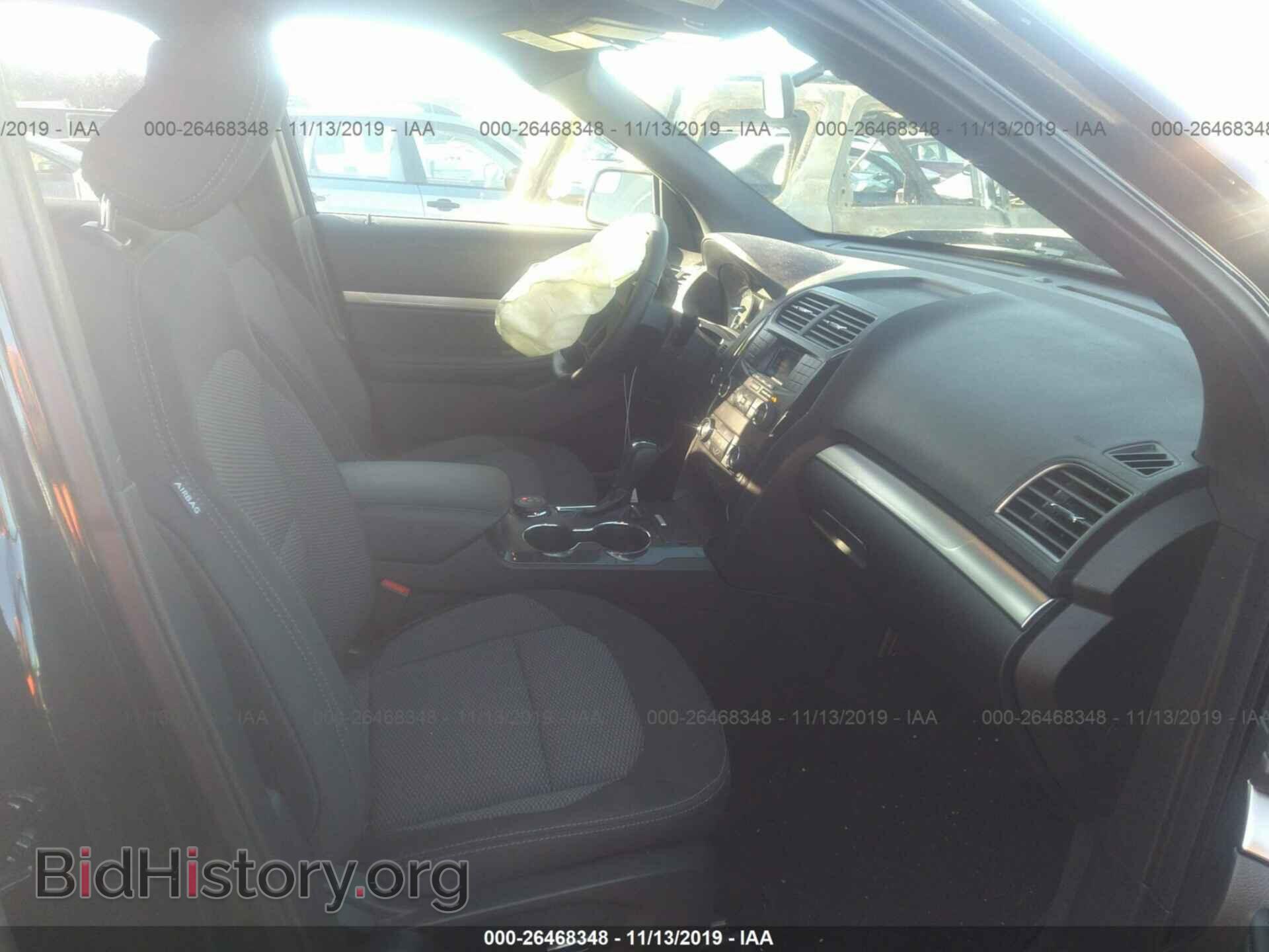 2018 Ford Explorer - VIN: 1FM5K8D80JGB14390 - Photo 5