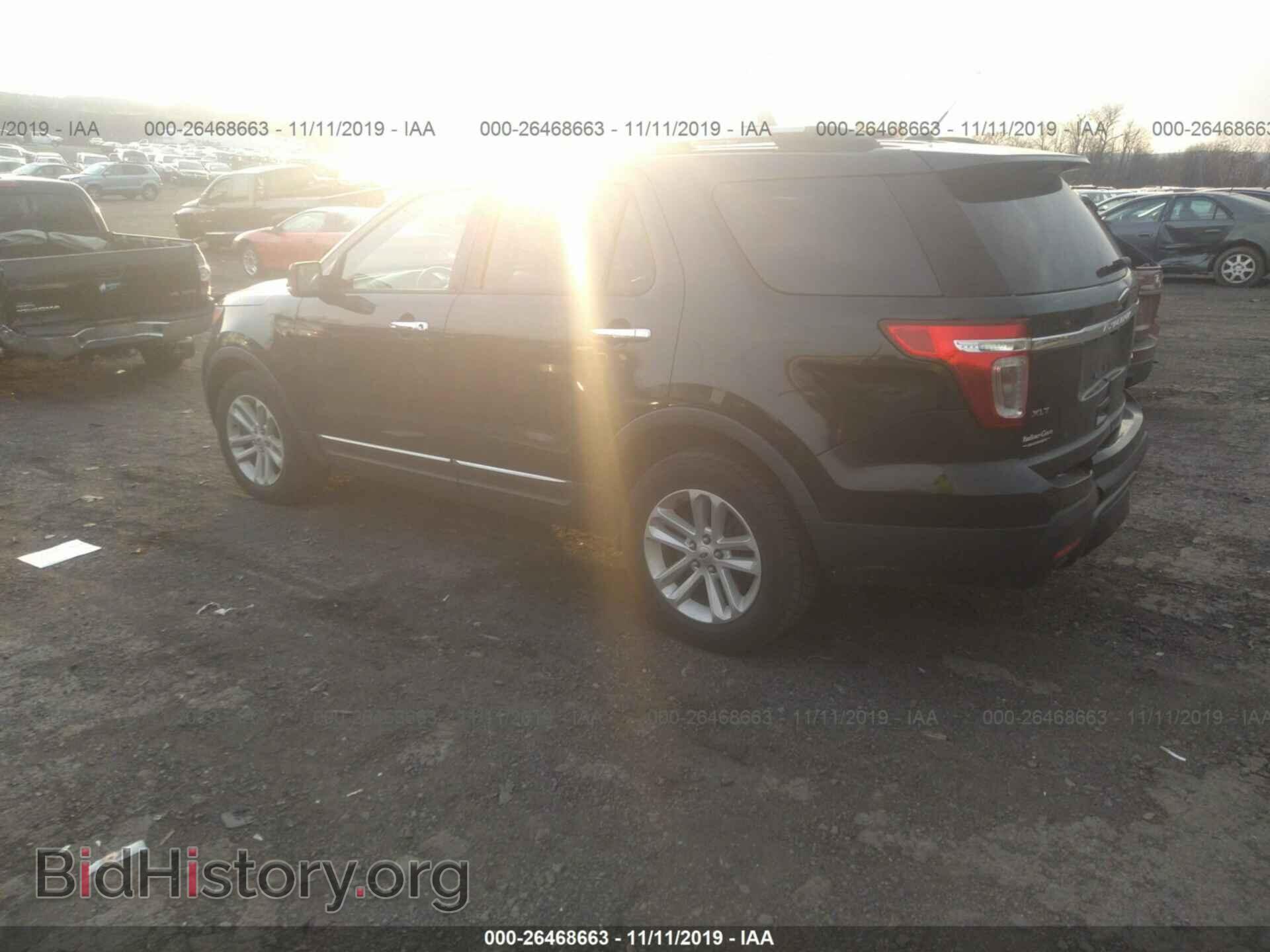 2013 Ford Explorer - VIN: 1FM5K8D84DGC04131 - Photo 2
