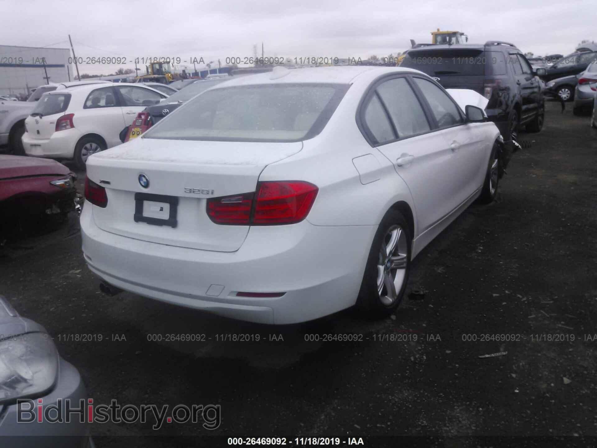 2013 BMW 328 - VIN: WBA3B3C58DJ810554 - Фото 4