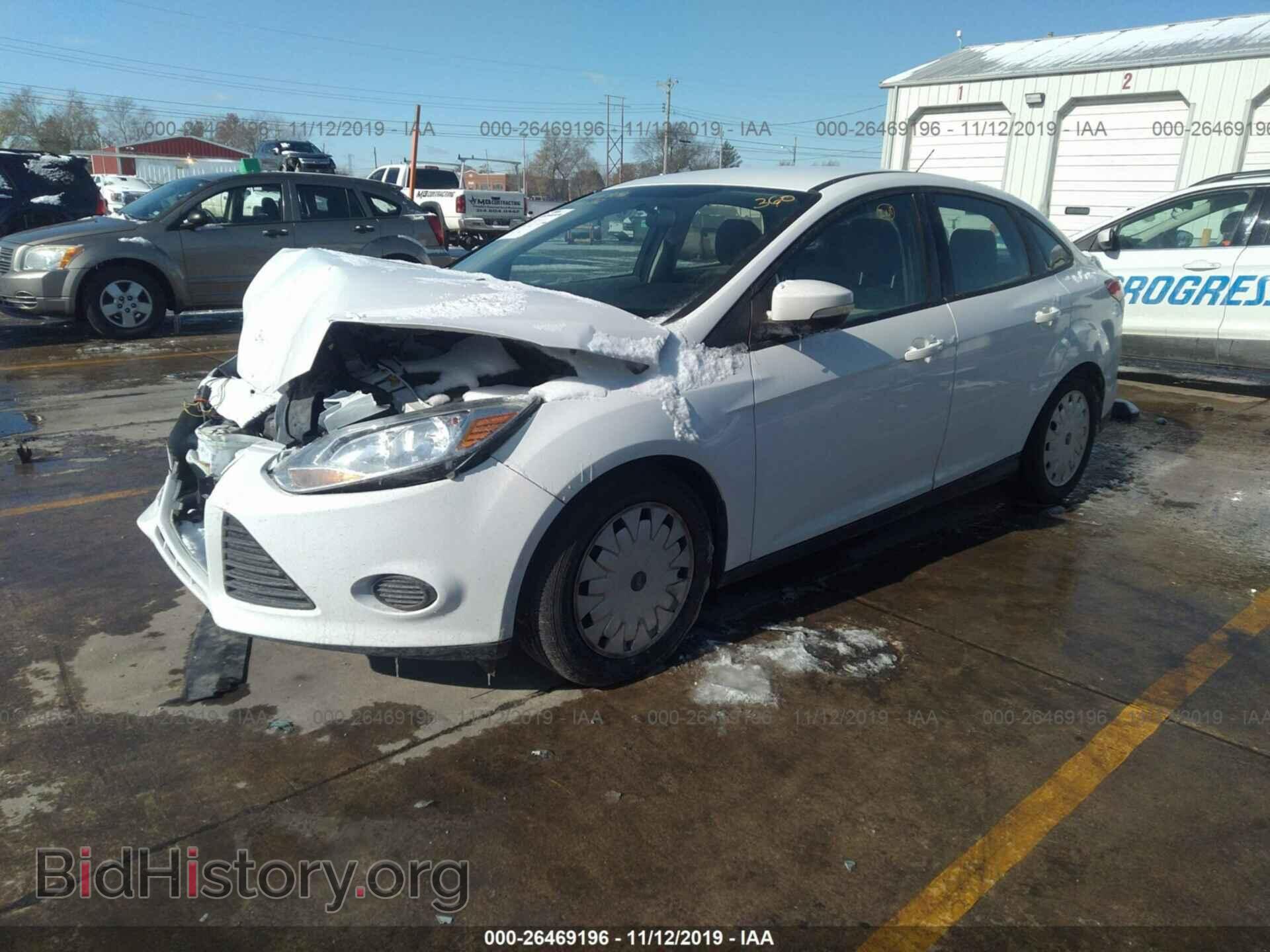 2014 FORD FOCUS - VIN: 1FADP3F28EL113357 - Фото 2