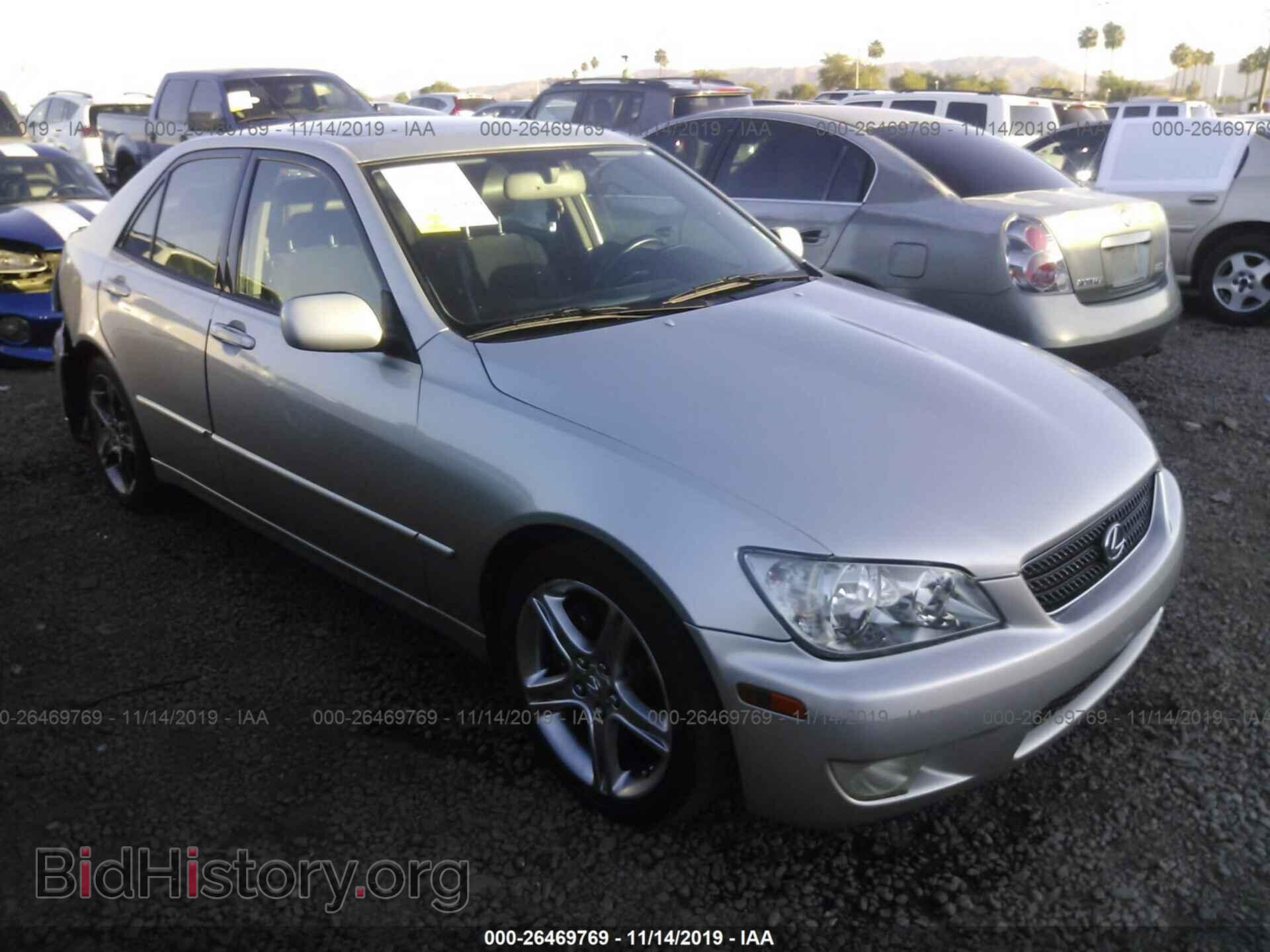 Фотография JTHBD192X20052079 - LEXUS IS 2002