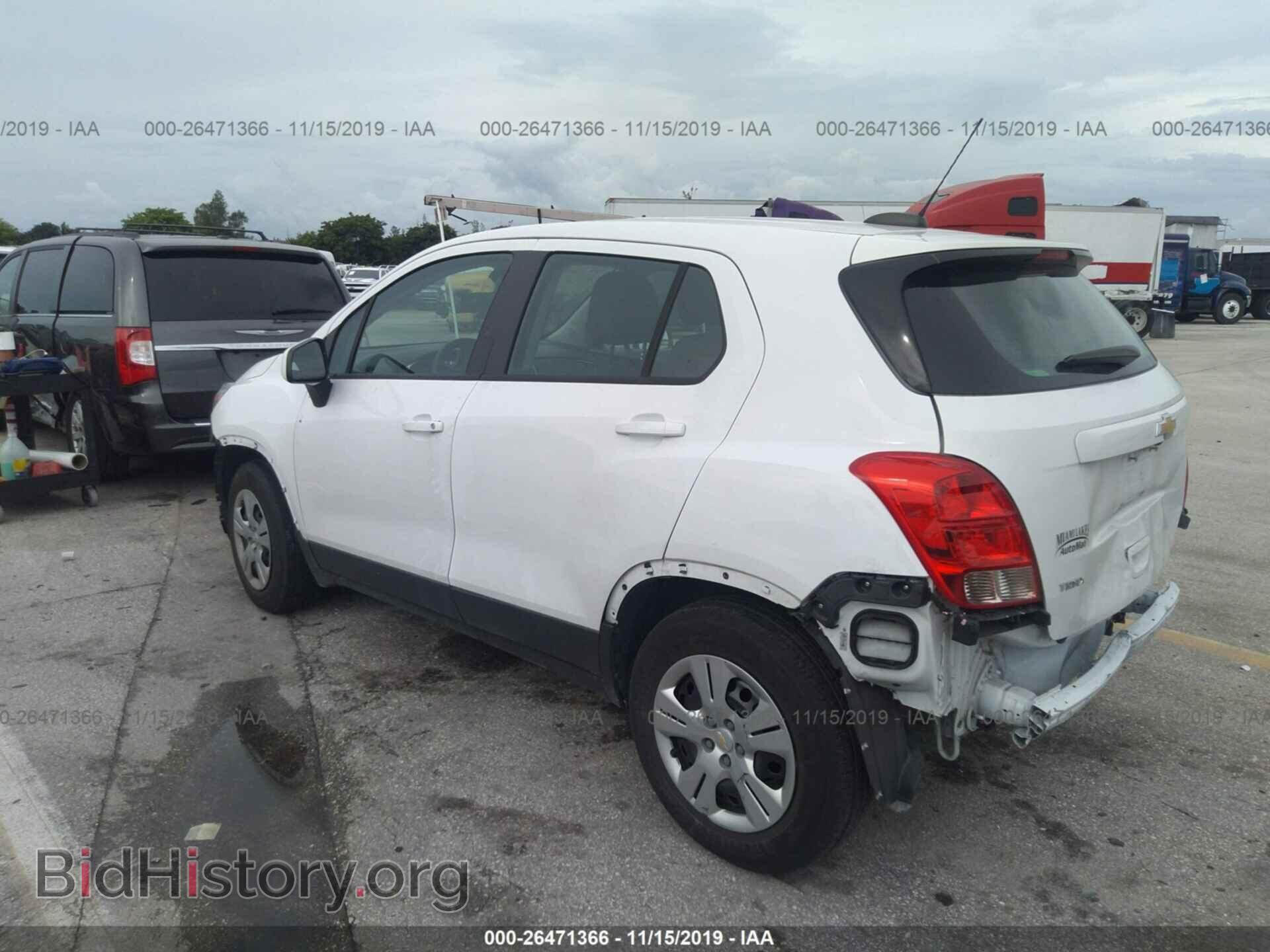 2018 CHEVROLET TRAX - VIN: 3GNCJKSB0JL306700 - Фото 3