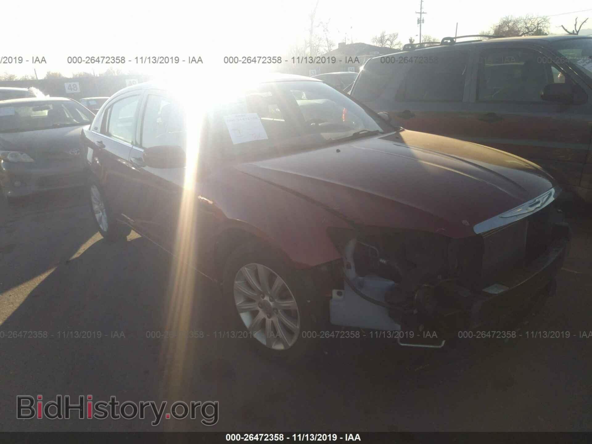 Photo 1C3BC1FB3BN531332 - CHRYSLER 200 2011