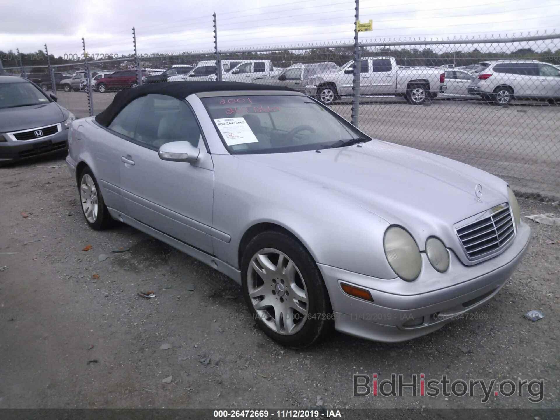 Photo WDBLK65G31T067643 - Mercedes-benz CLK 2001