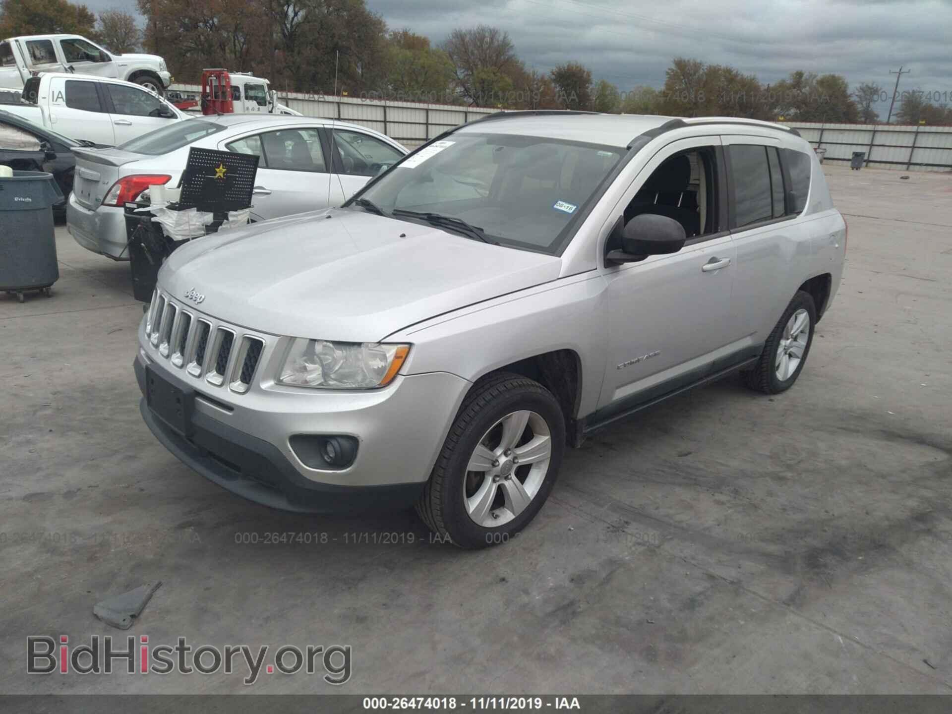 2011 JEEP COMPASS - VIN: 1J4NT1FA9BD252886 - Photo 2