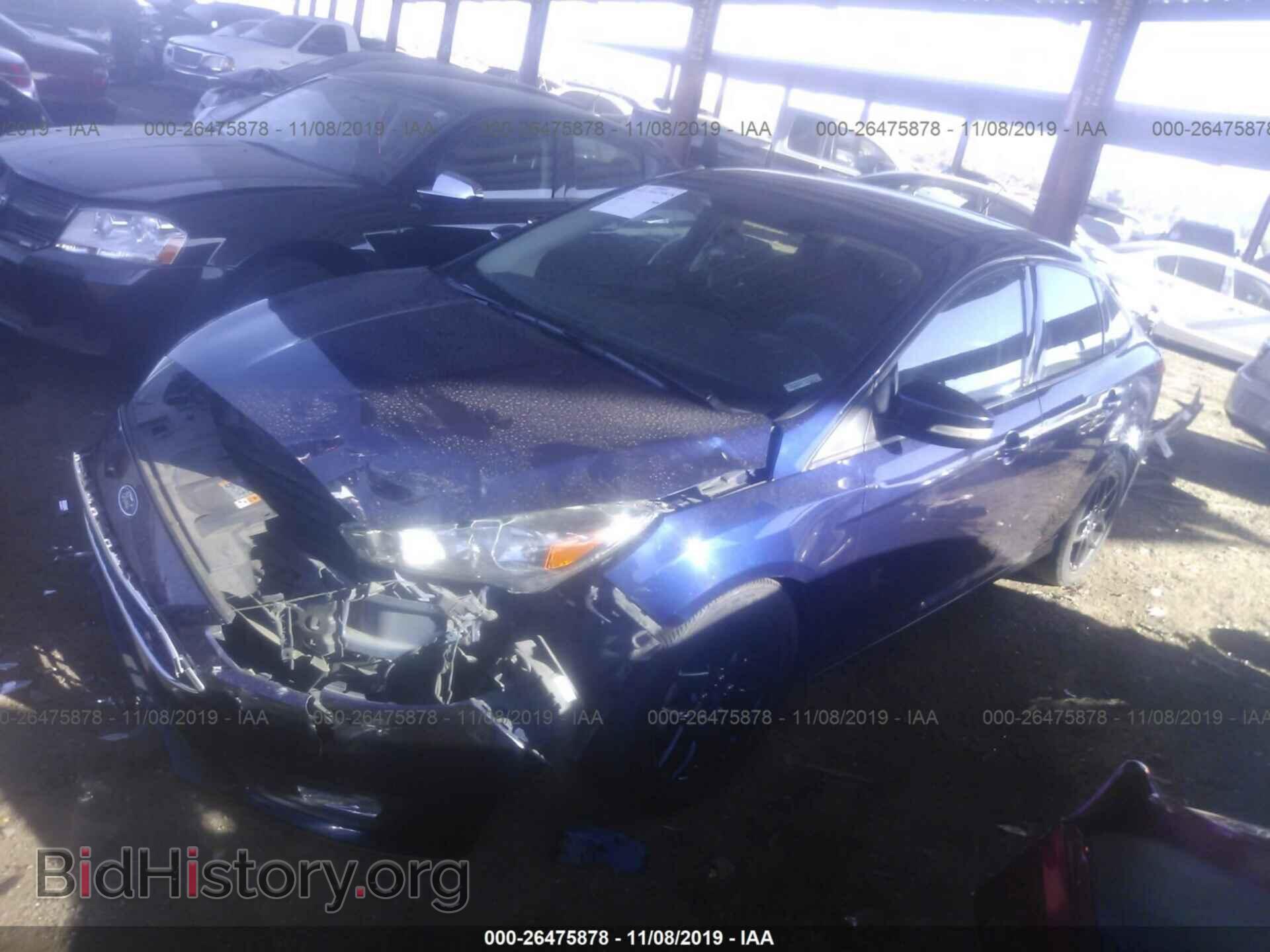 2016 Ford Focus - VIN: 1FADP3F20GL256029 - Фото 2
