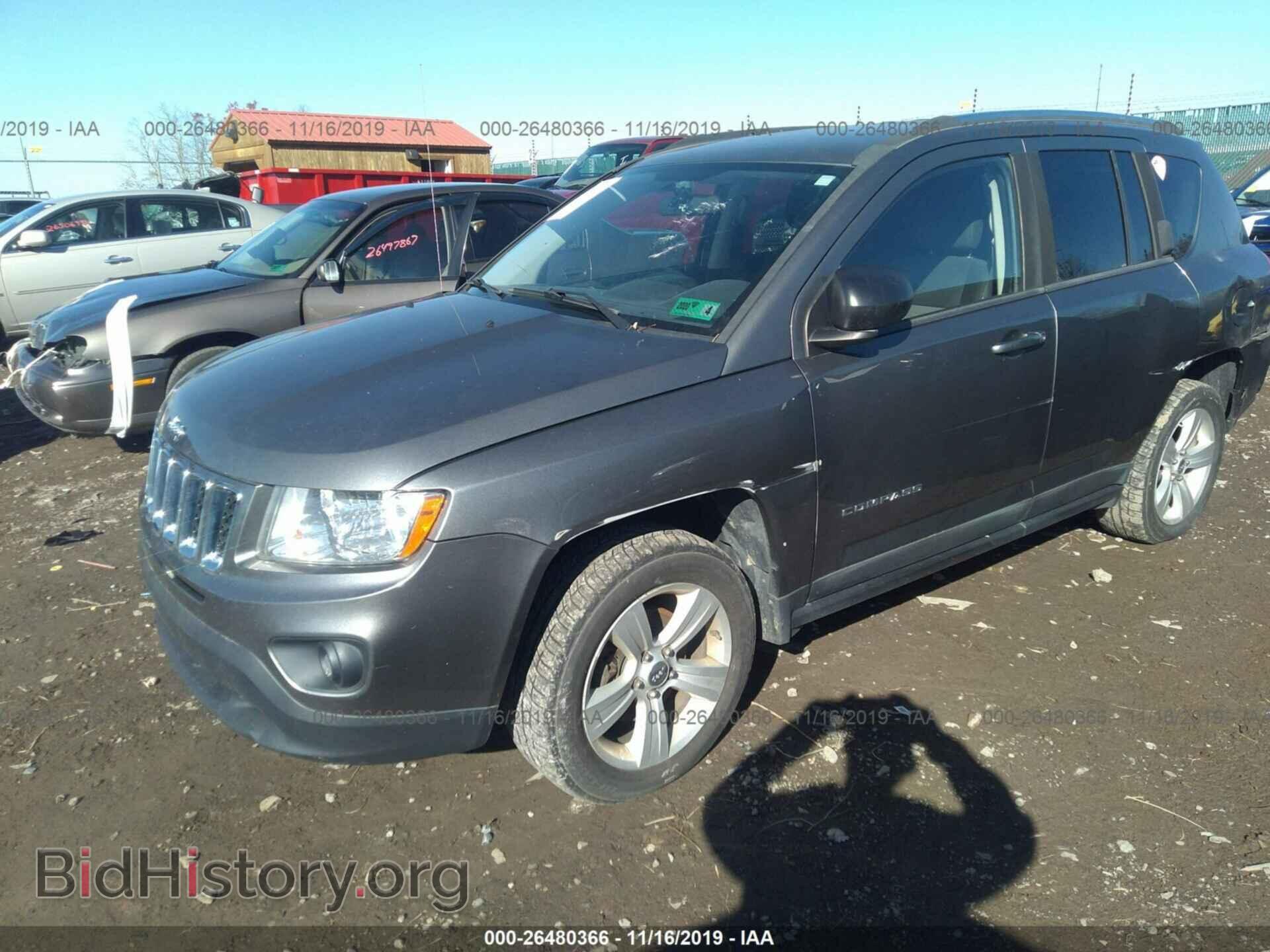 2011 JEEP COMPASS - VIN: 1J4NF1FB9BD182189 - Photo 2