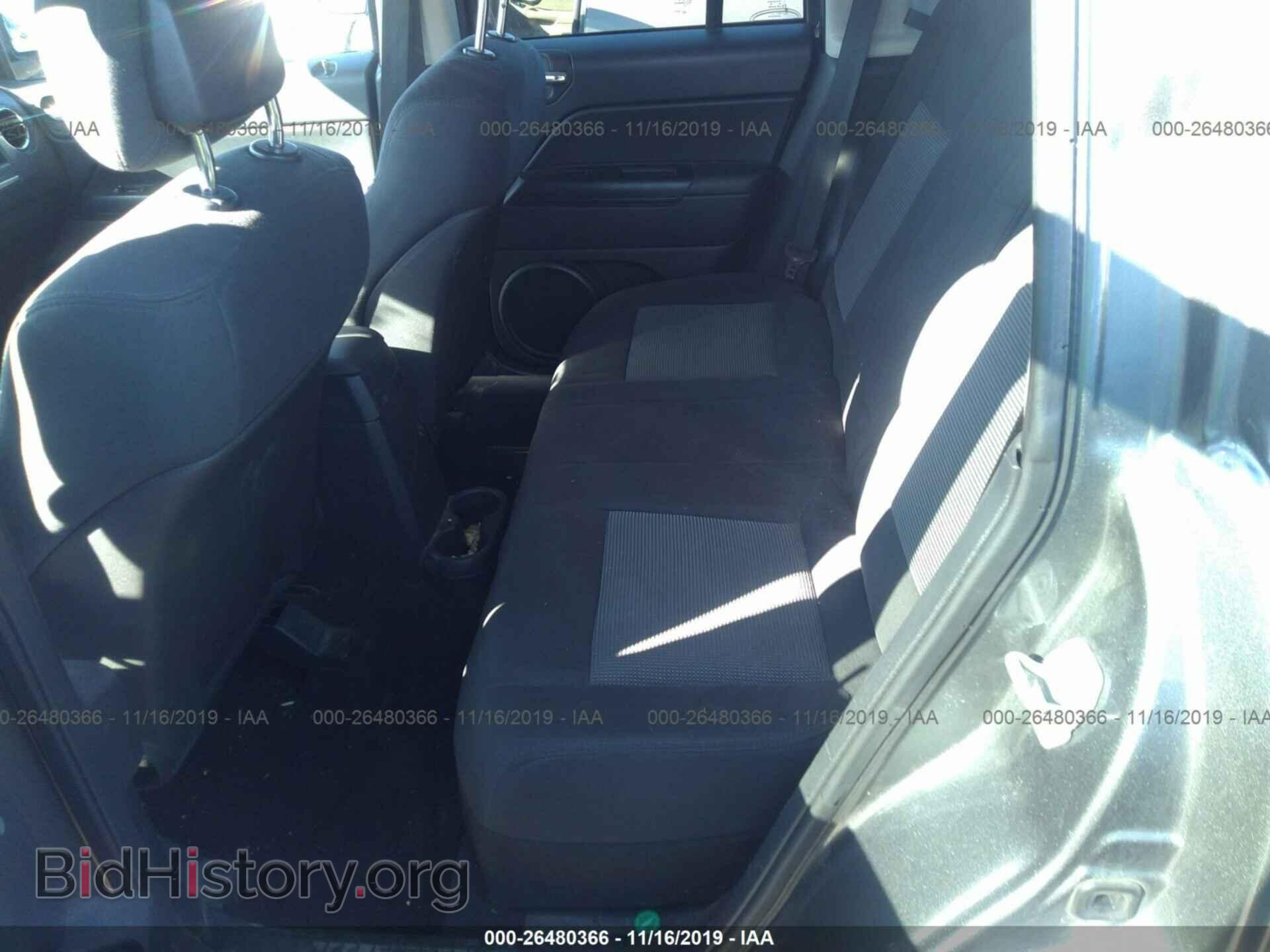 2011 JEEP COMPASS - VIN: 1J4NF1FB9BD182189 - Photo 8