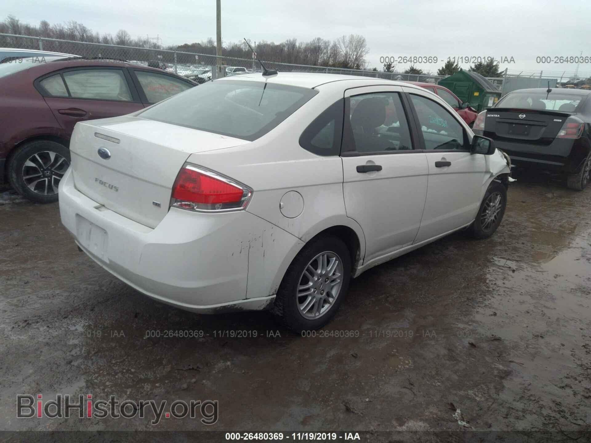 2011 FORD FOCUS - VIN: 1FAHP3FN3BW136745 - Фото 4