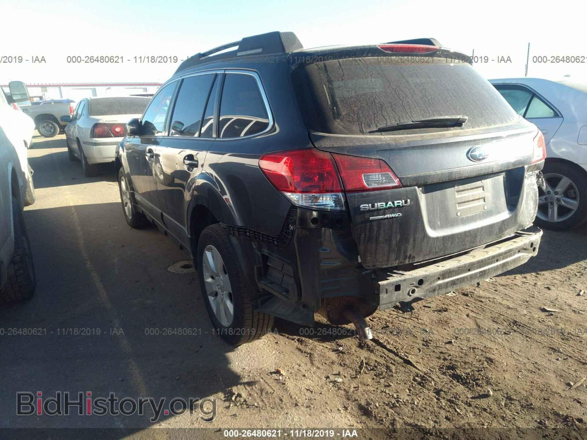 2011 Subaru Outback - VIN: 4S4BRBCC3B3334441 - Фото 3