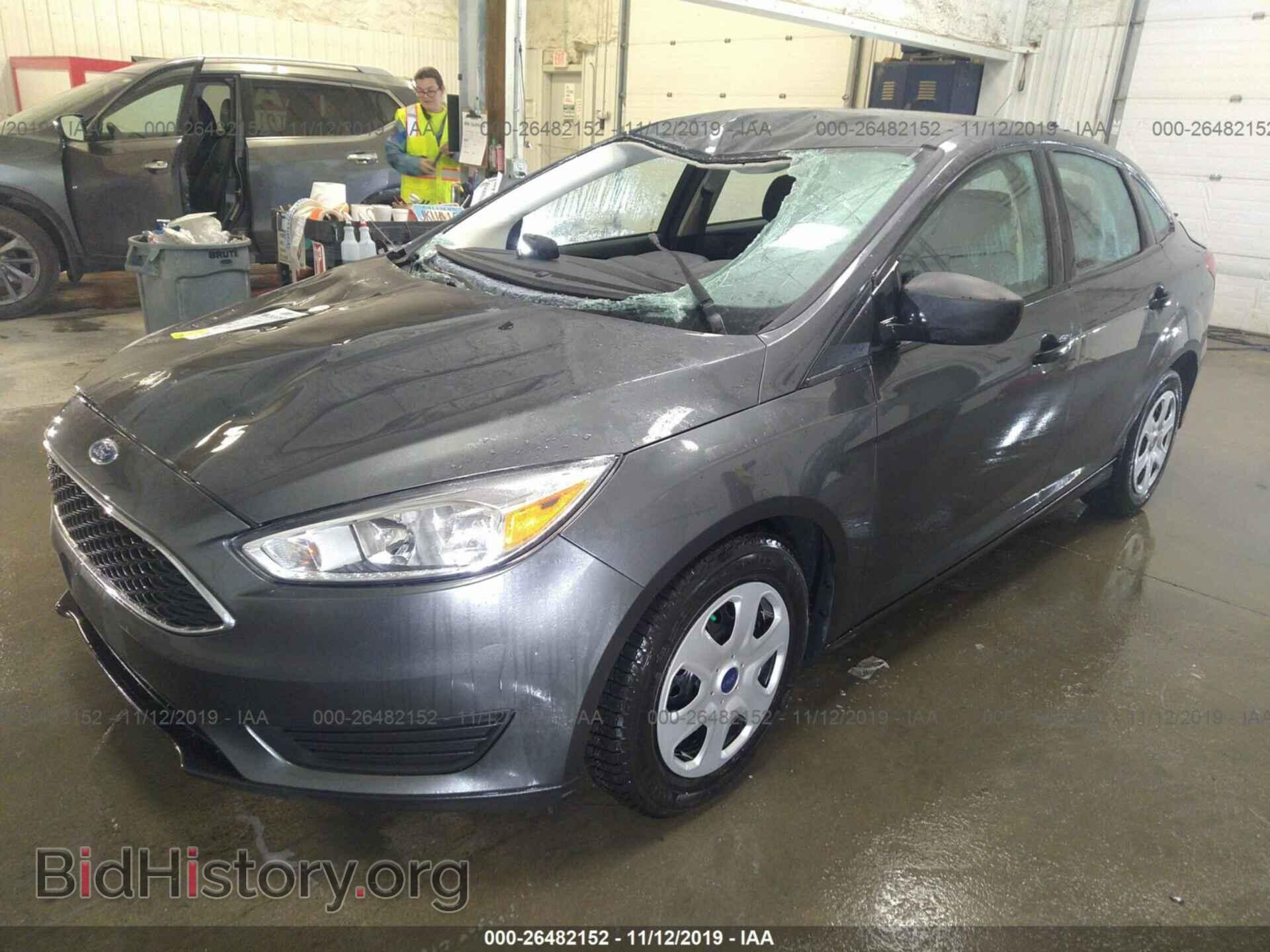 2017 FORD FOCUS - VIN: 1FADP3E29HL348596 - Photo 2