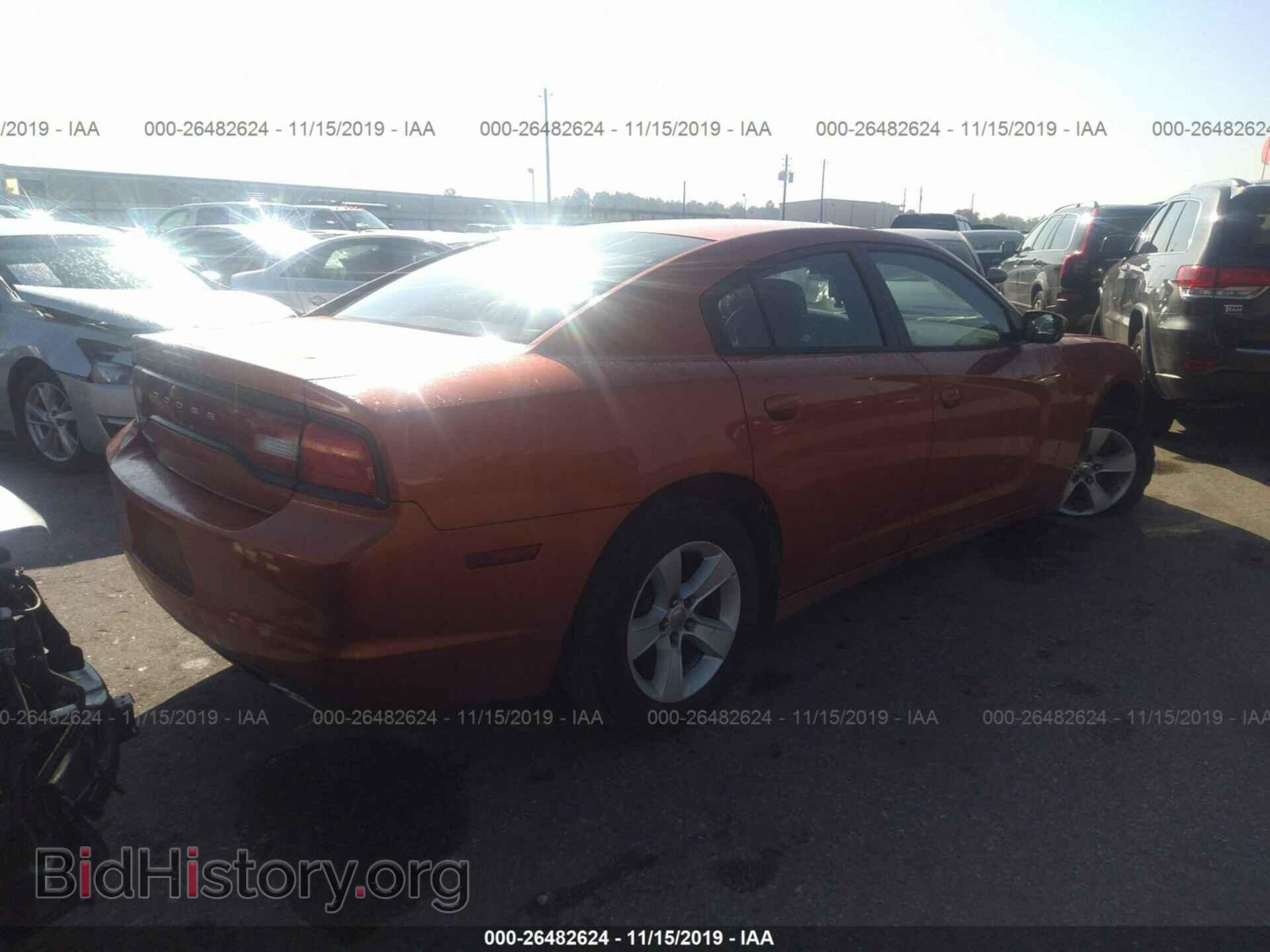 2011 Dodge Charger - VIN: 2B3CL3CG7BH608046 - Фото 4