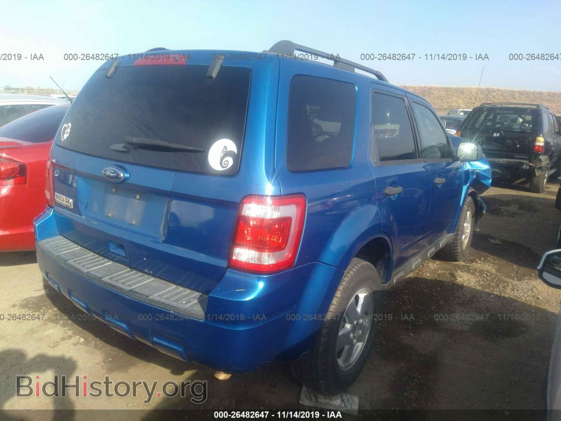 2011 FORD ESCAPE - VIN: 1FMCU0D72BKB79766 - Photo 4