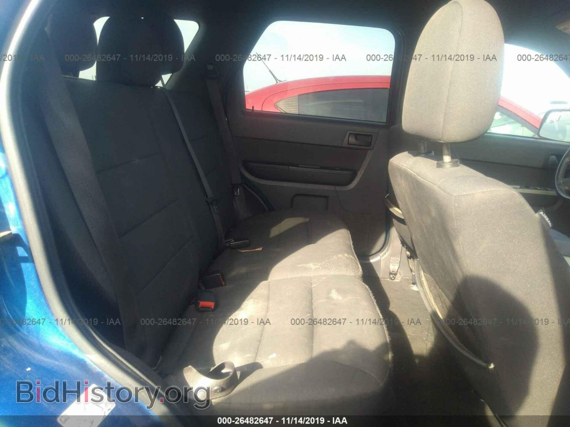 2011 FORD ESCAPE - VIN: 1FMCU0D72BKB79766 - Photo 8