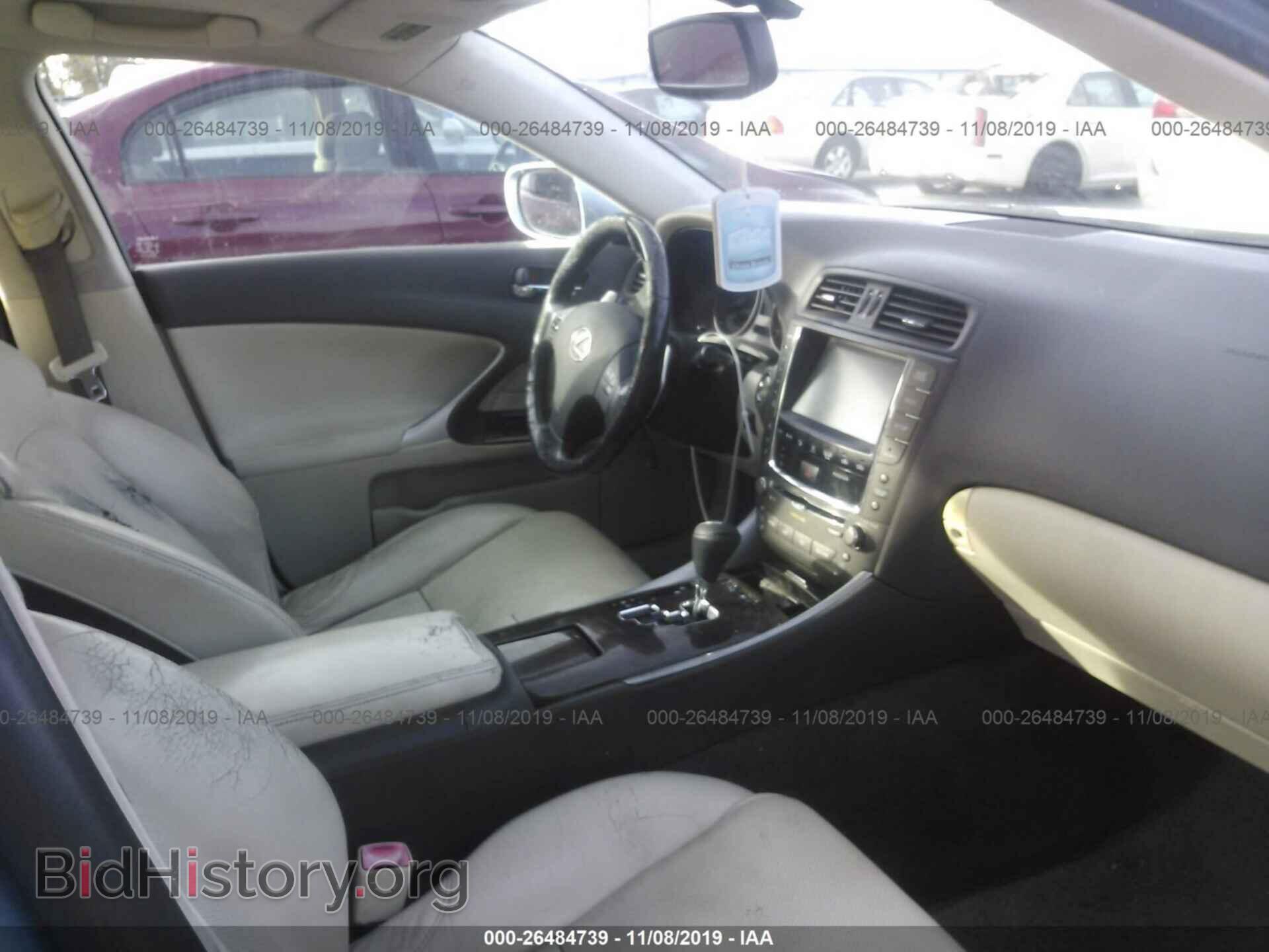 2010 LEXUS IS - VIN: JTHBF5C24A5125264 - Photo 5