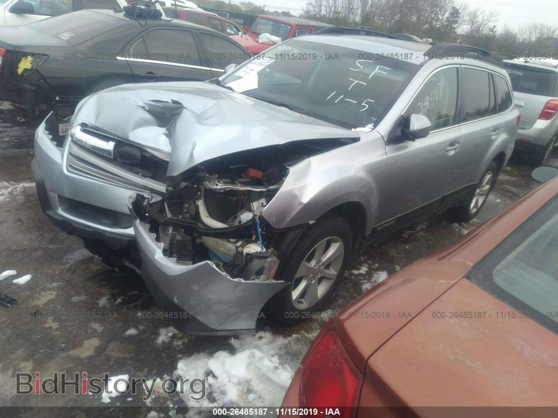 2014 Subaru Outback - VIN: 4S4BRBFC8E3203263 - Фото 2