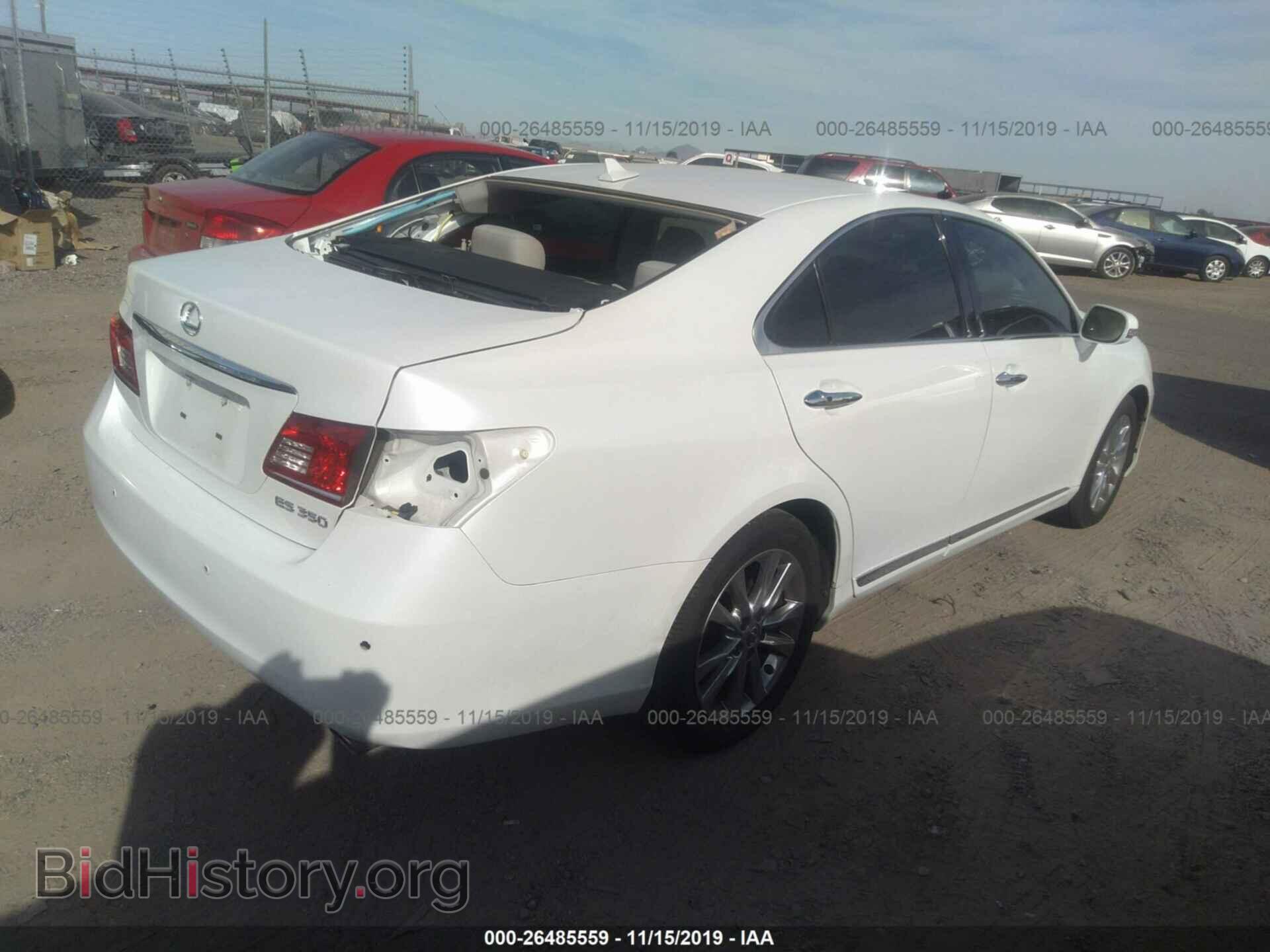 2011 LEXUS ES - VIN: JTHBK1EG2B2431332 - Photo 4