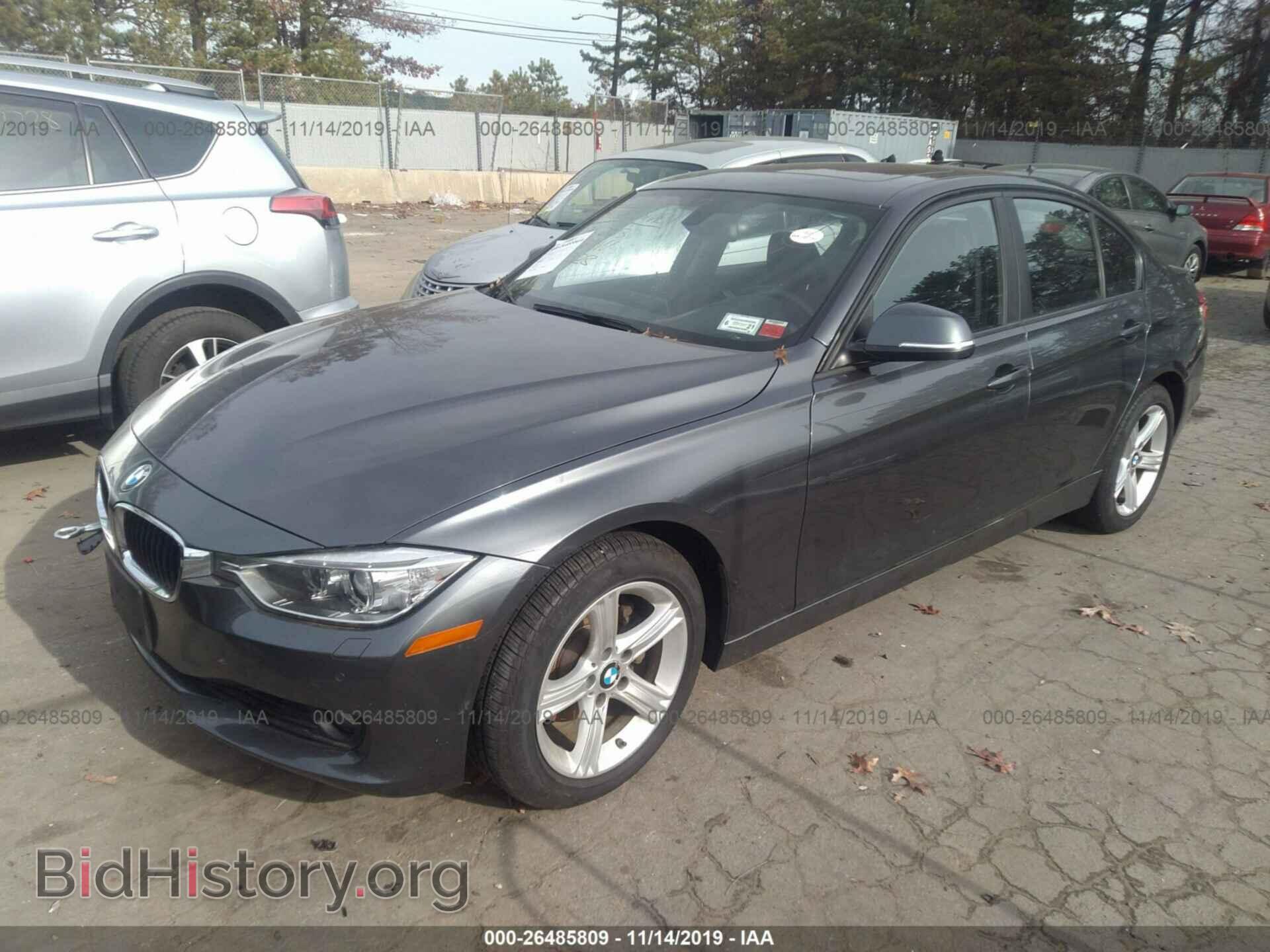 2013 BMW 328 - VIN: WBA3B3G5XDNR79669 - Фото 2