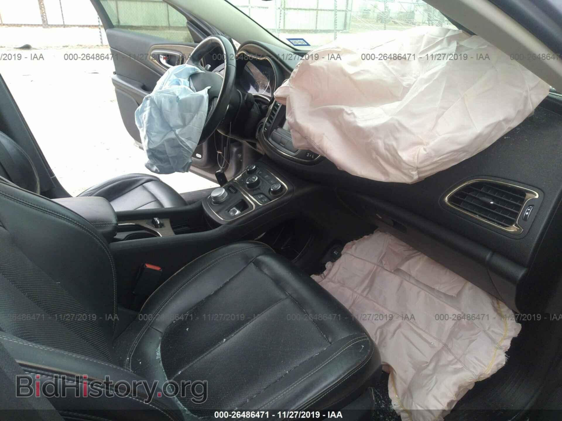 2015 CHRYSLER 200 - VIN: 1C3CCCCGXFN572675 - Photo 5