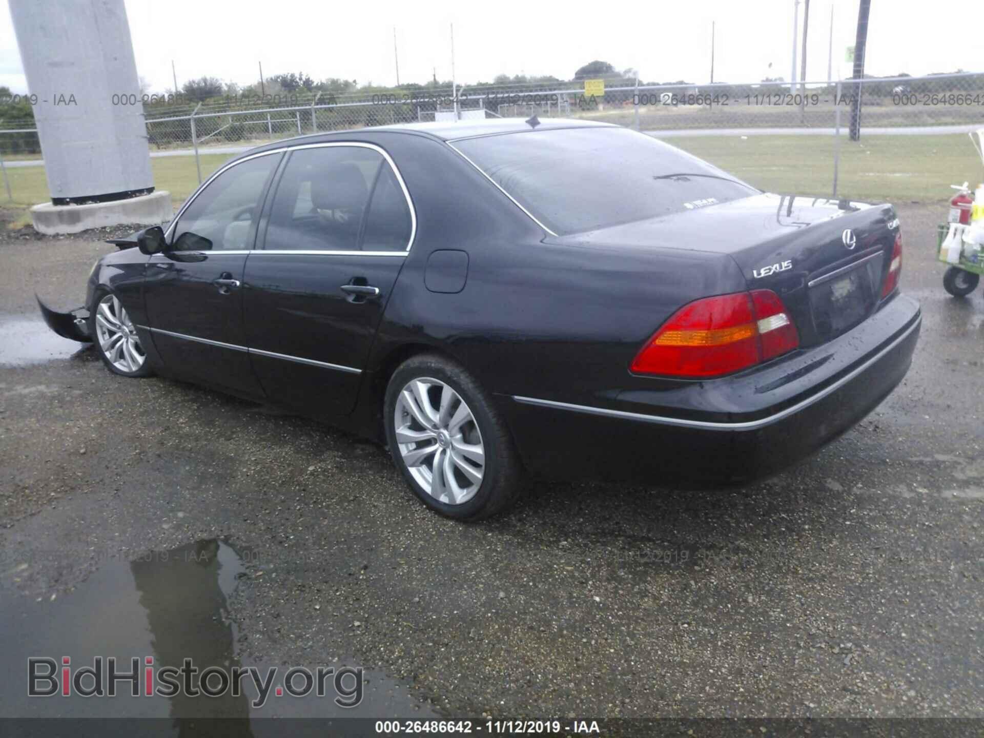 2002 LEXUS LS - VIN: JTHBN30FX20072132 - Фото 3
