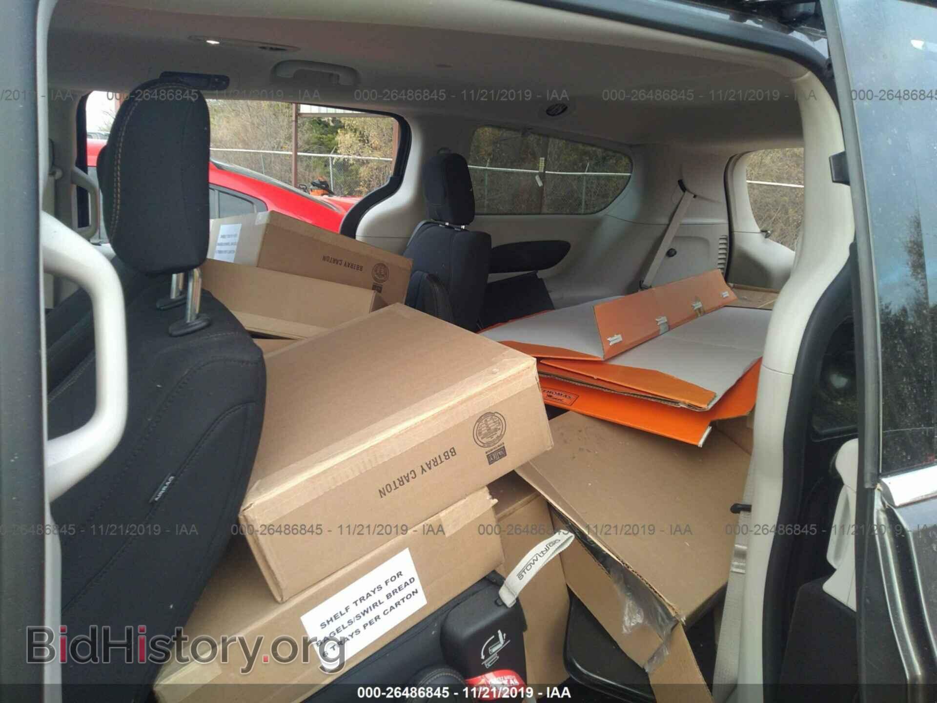 2018 CHRYSLER PACIFICA - VIN: 2C4RC1CG4JR246912 - Photo 8