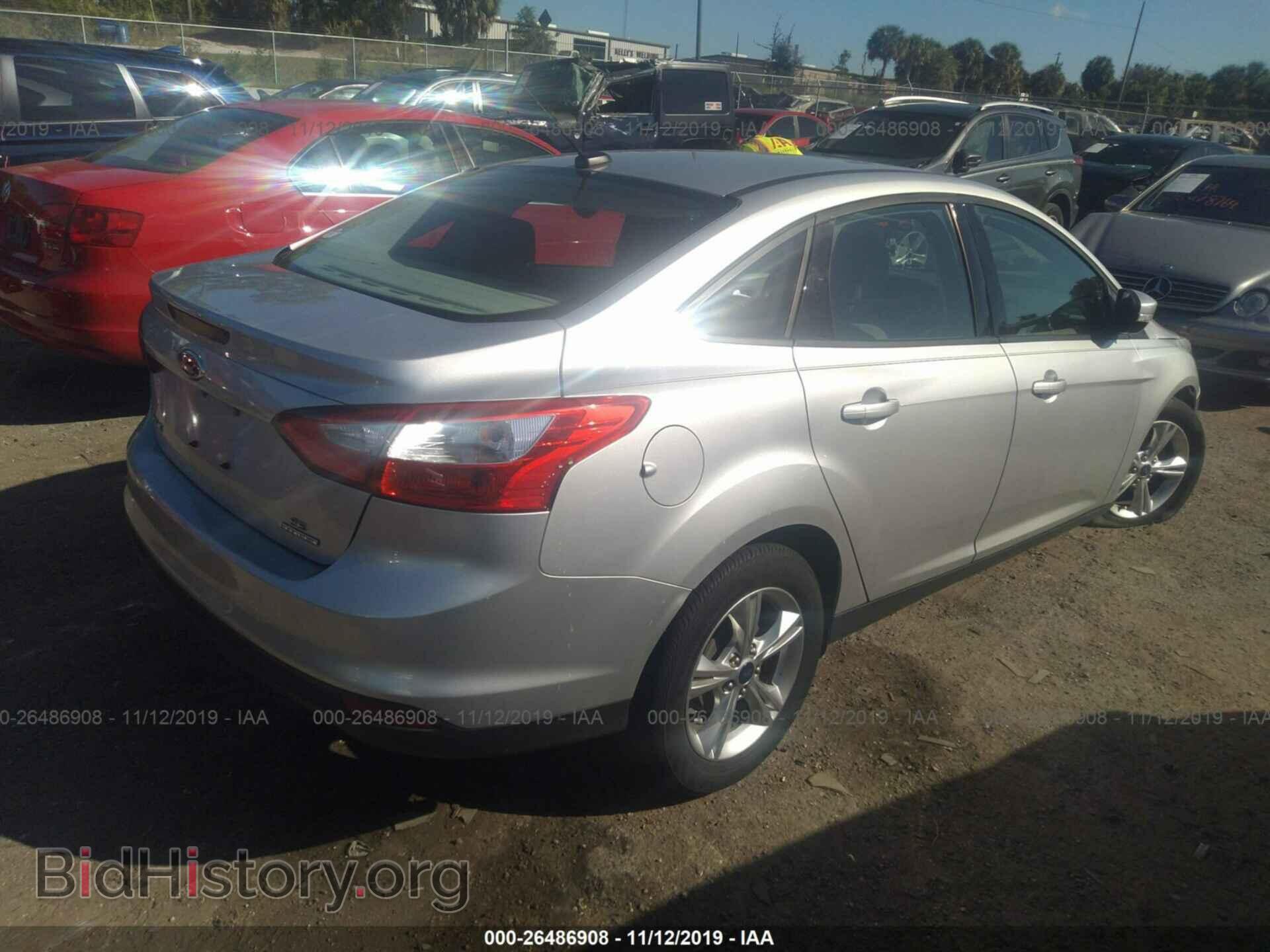 2014 Ford Focus - VIN: 1FADP3F27EL279952 - Фото 4