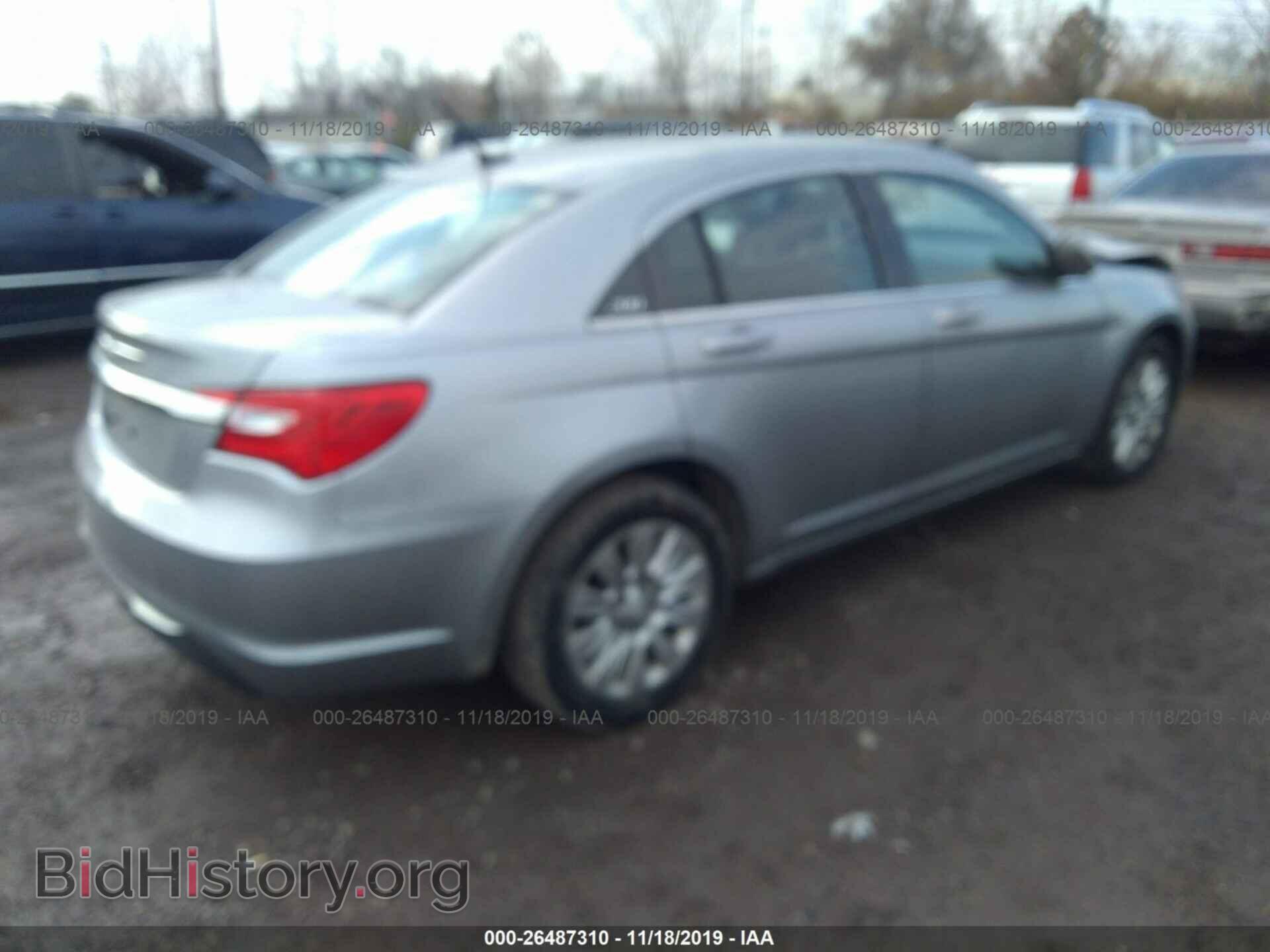 2013 CHRYSLER 200 - VIN: 1C3CCBAB3DN603733 - Фото 4