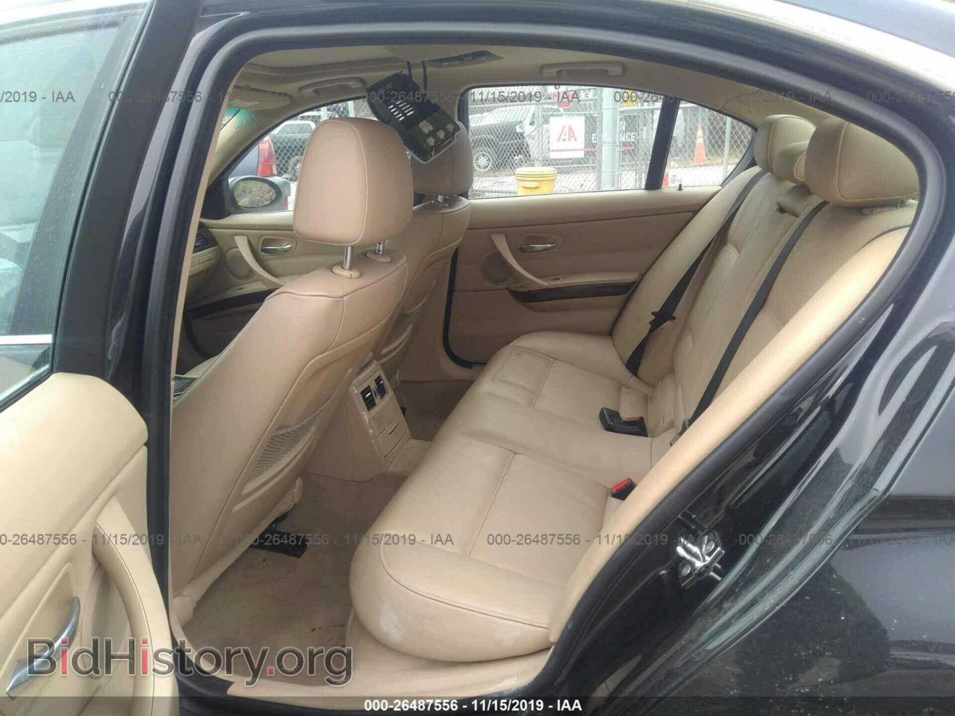 2006 BMW 330 - VIN: WBAVD33596KV64372 - Photo 8