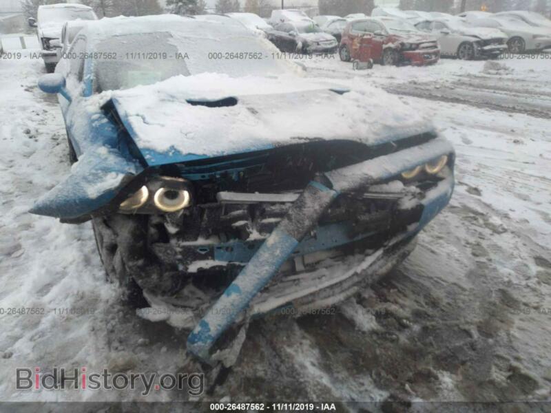 2015 Dodge CHALLENGER (VIN 2C3CDZAT8FH914097) — photo 6 of 11