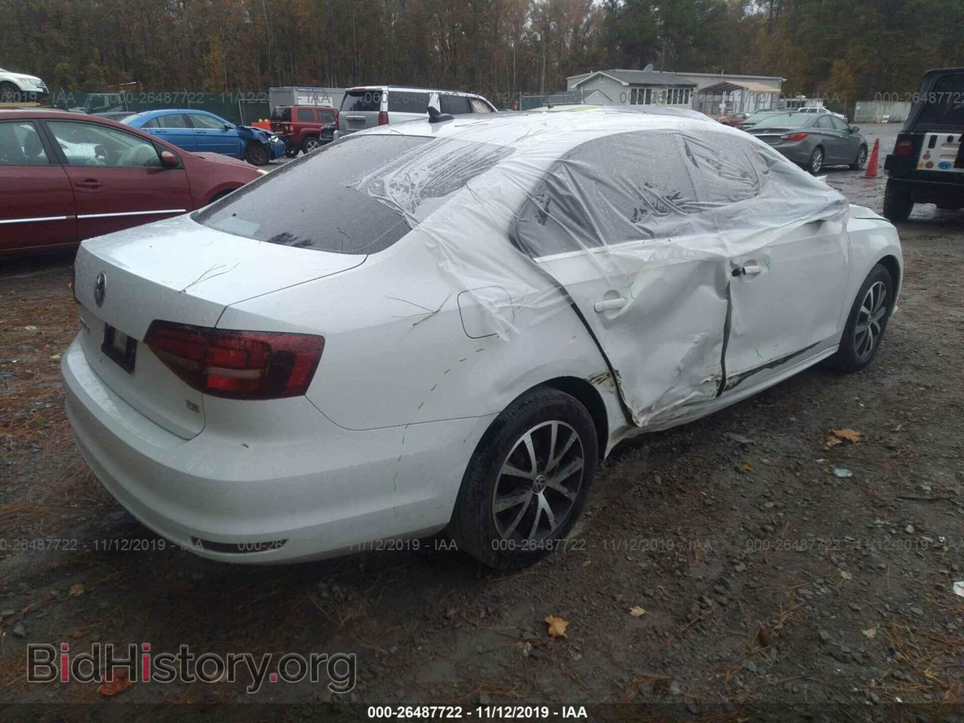 2017 VOLKSWAGEN JETTA - VIN: 3VWB67AJ2HM308381 - Фото 4