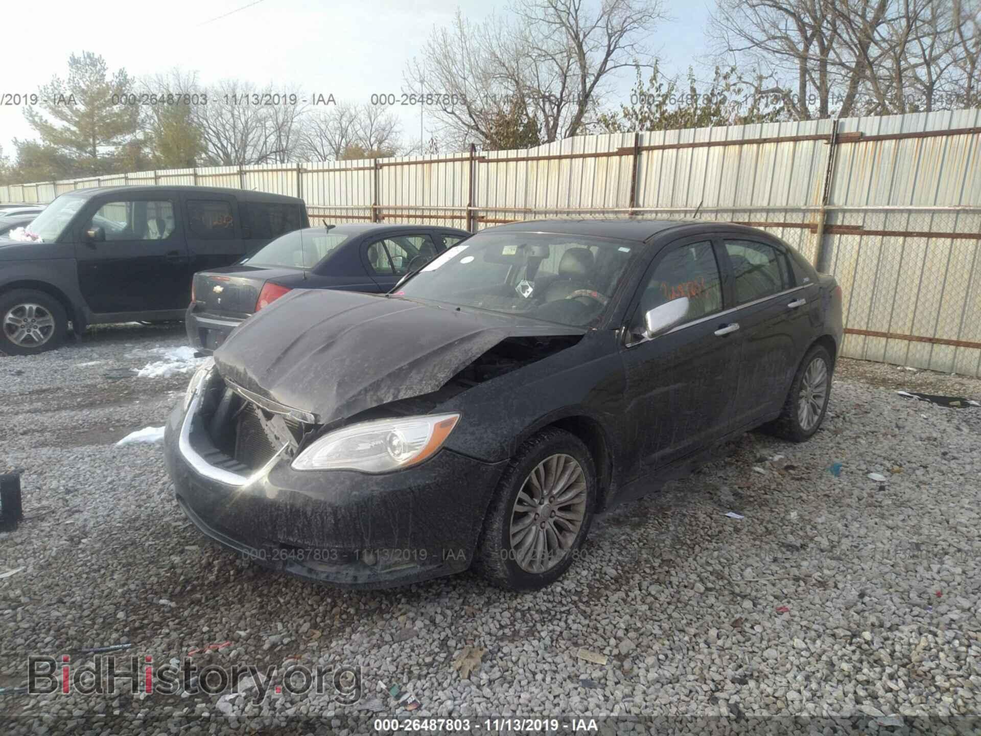 2012 CHRYSLER 200 - VIN: 1C3CCBCB5CN246373 - Фото 2