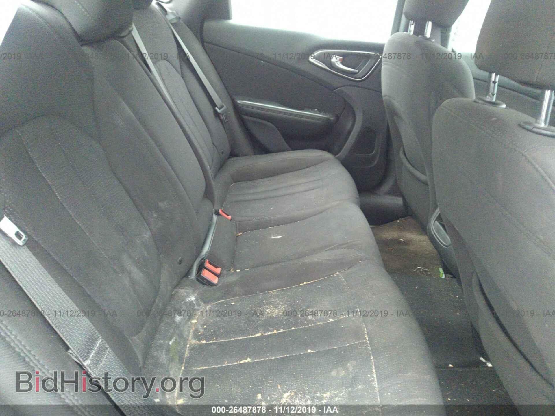2015 CHRYSLER 200 - VIN: 1C3CCCAB3FN520893 - Photo 8