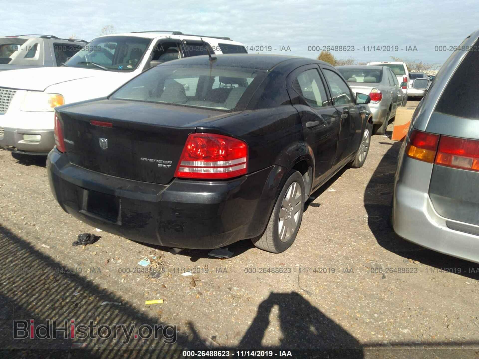 2010 Dodge Avenger - VIN: 1B3CC4FB7AN200853 - Фото 4