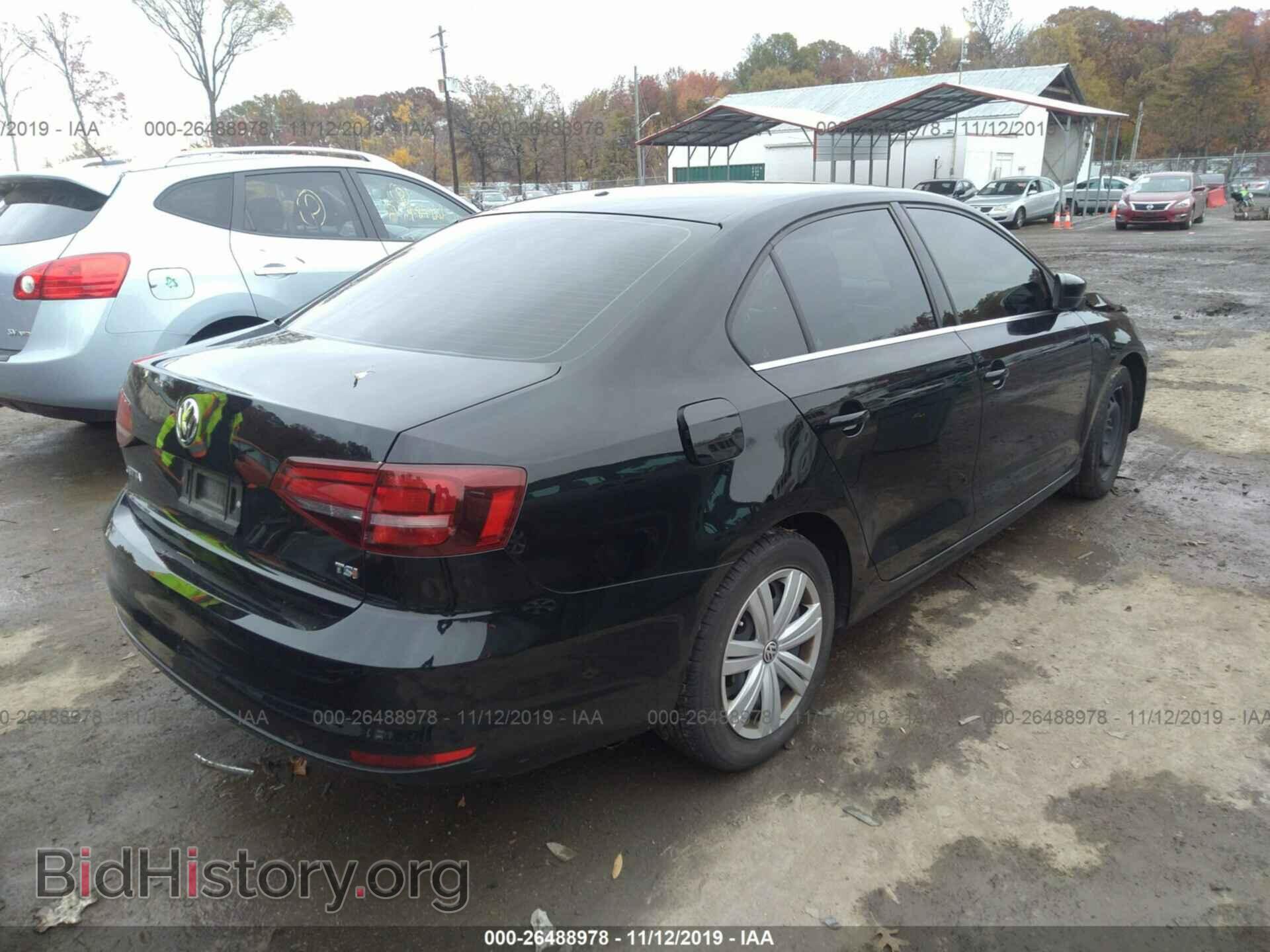 2017 VOLKSWAGEN JETTA - VIN: 3VW2B7AJ7HM302300 - Фото 4