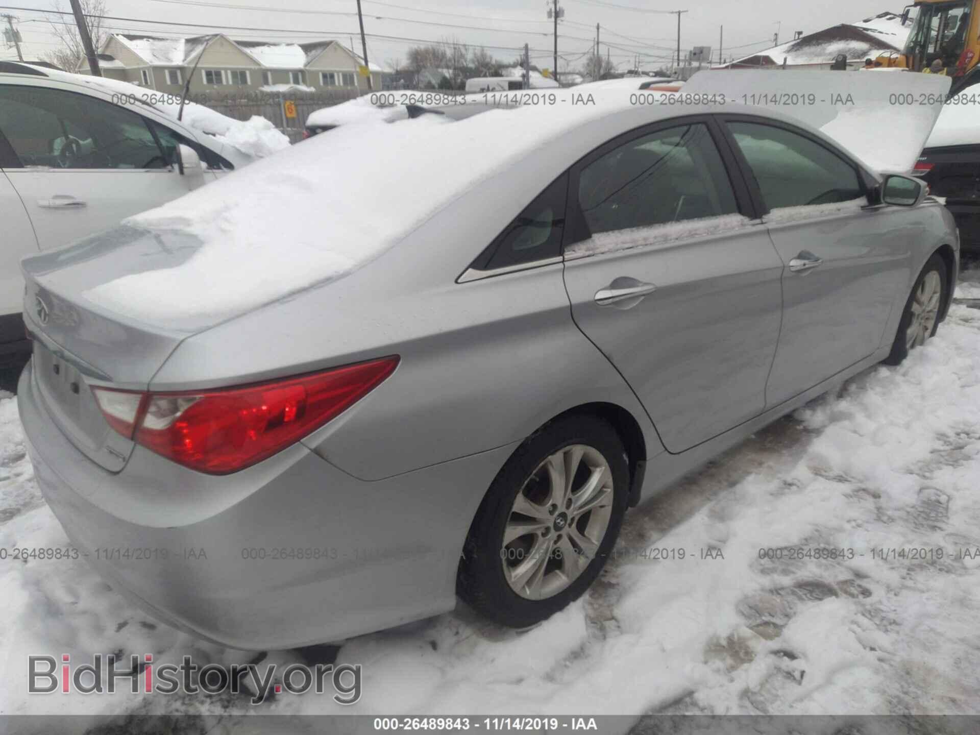 2012 Hyundai Sonata - VIN: 5NPEC4AC1CH383418 - Фото 4