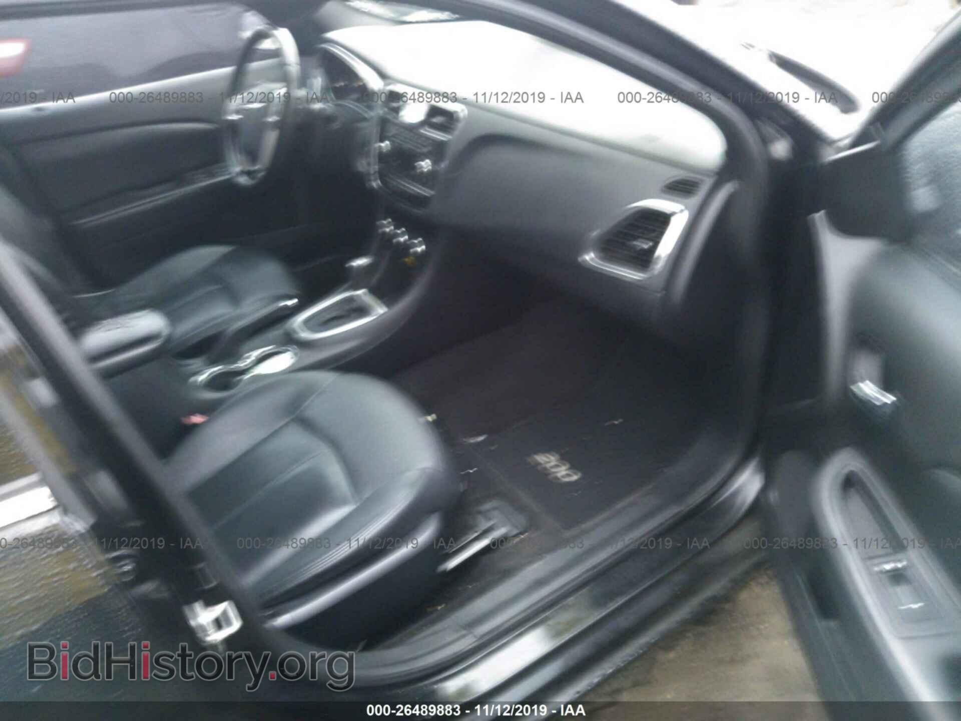 2011 CHRYSLER 200 - VIN: 1C3BC1FB5BN614227 - Фото 5