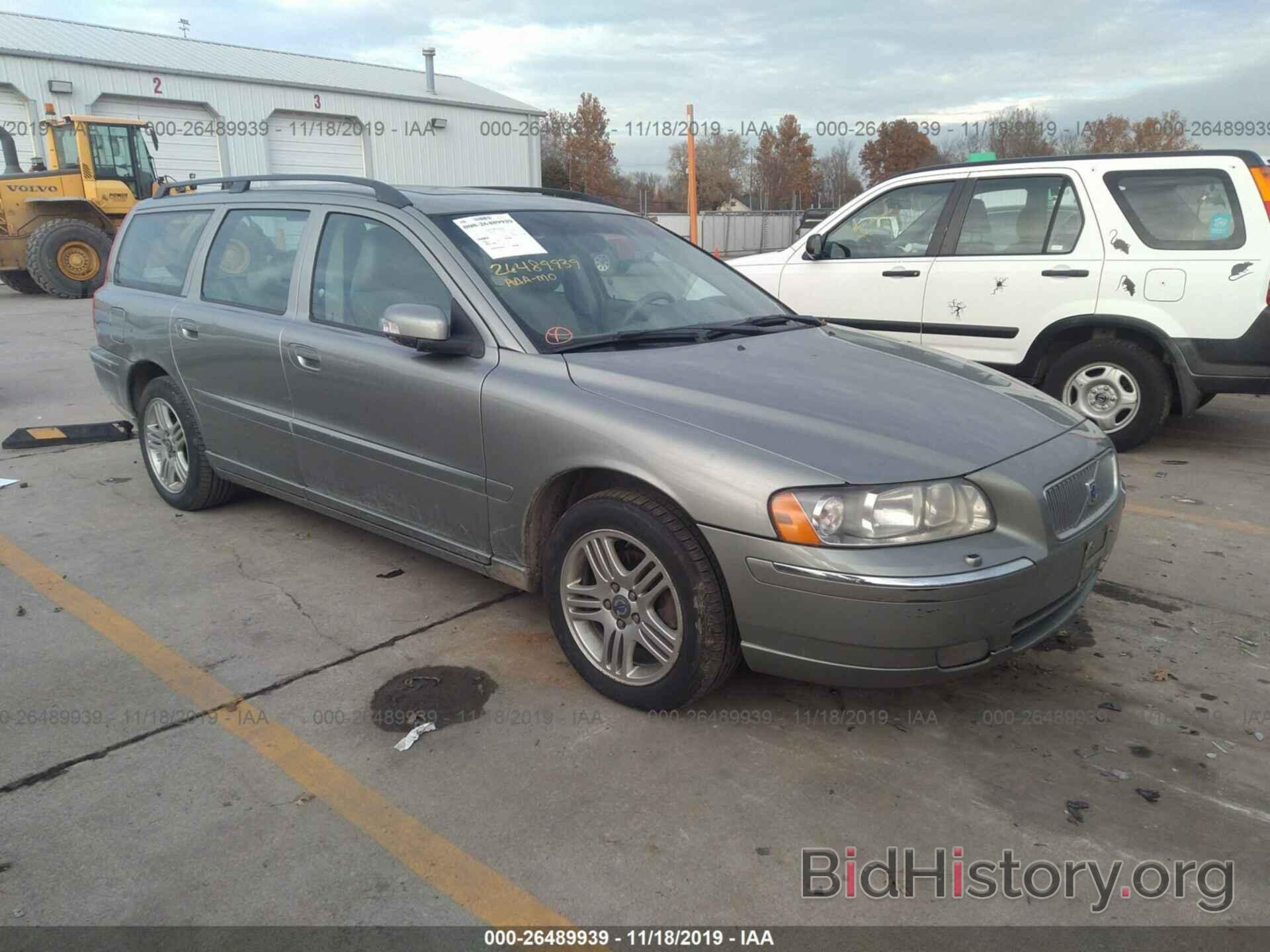 Photo YV1SW592472619668 - VOLVO V70 2007