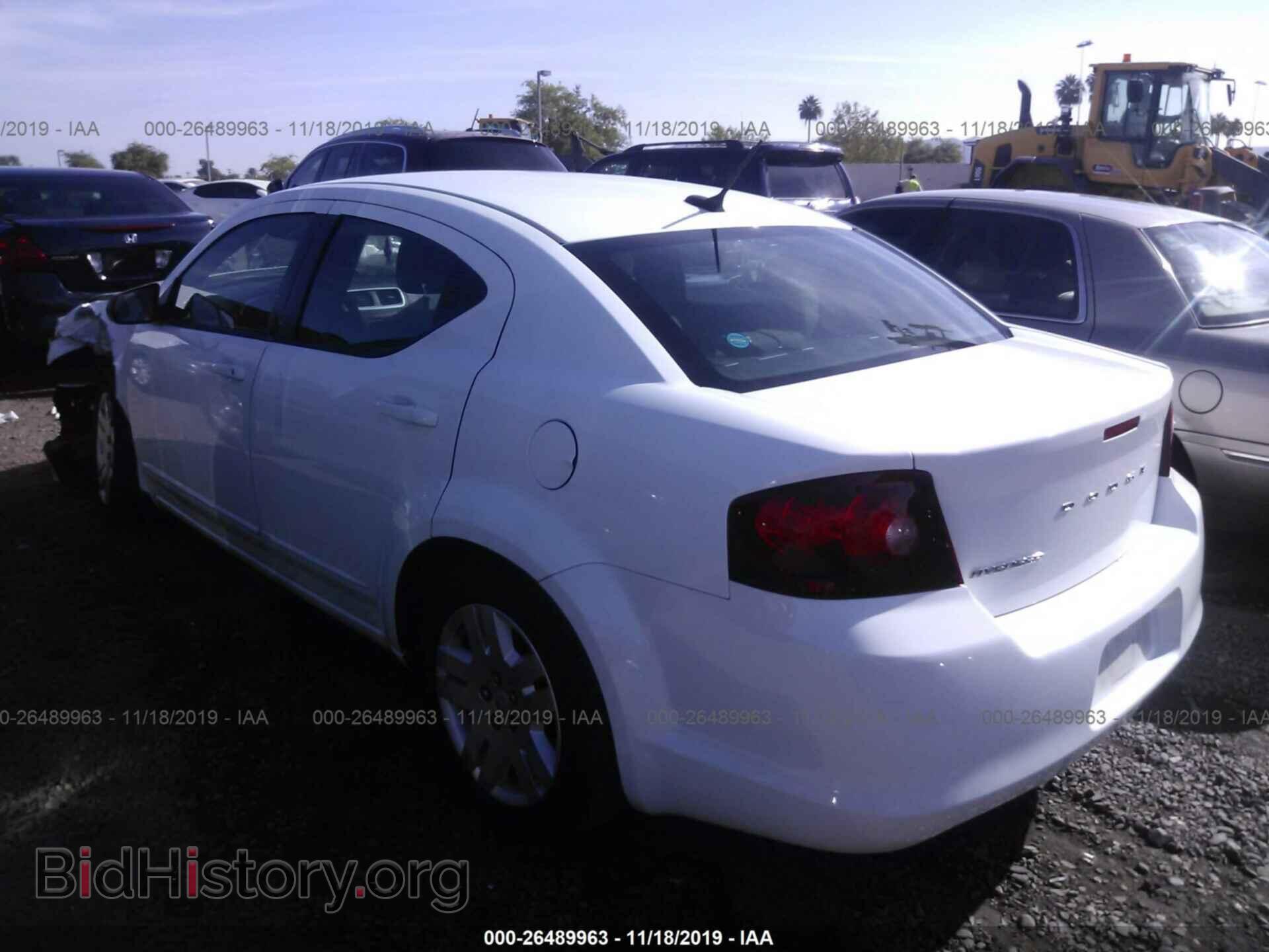 2011 Dodge Avenger - VIN: 1B3BD4FB0BN549170 - Фото 3