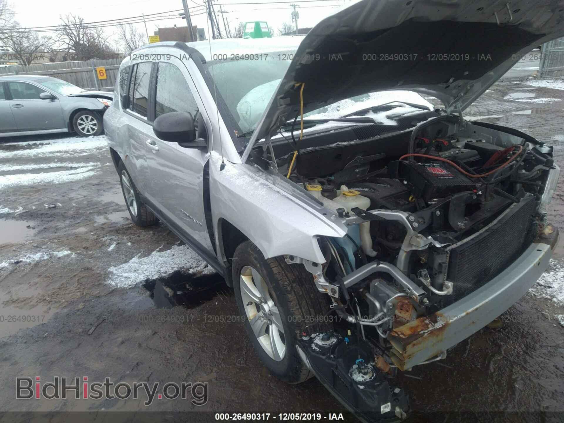 Фотография 1J4NF1FB3BD164447 - JEEP COMPASS 2011
