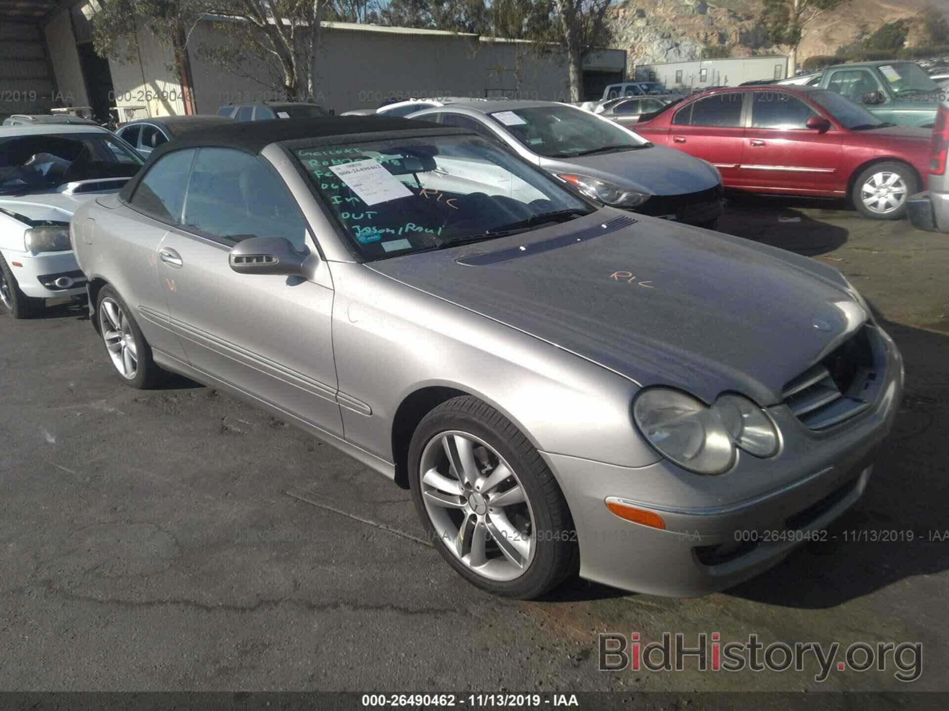 Photo WDBTK56HX6F190749 - Mercedes-benz CLK 2006